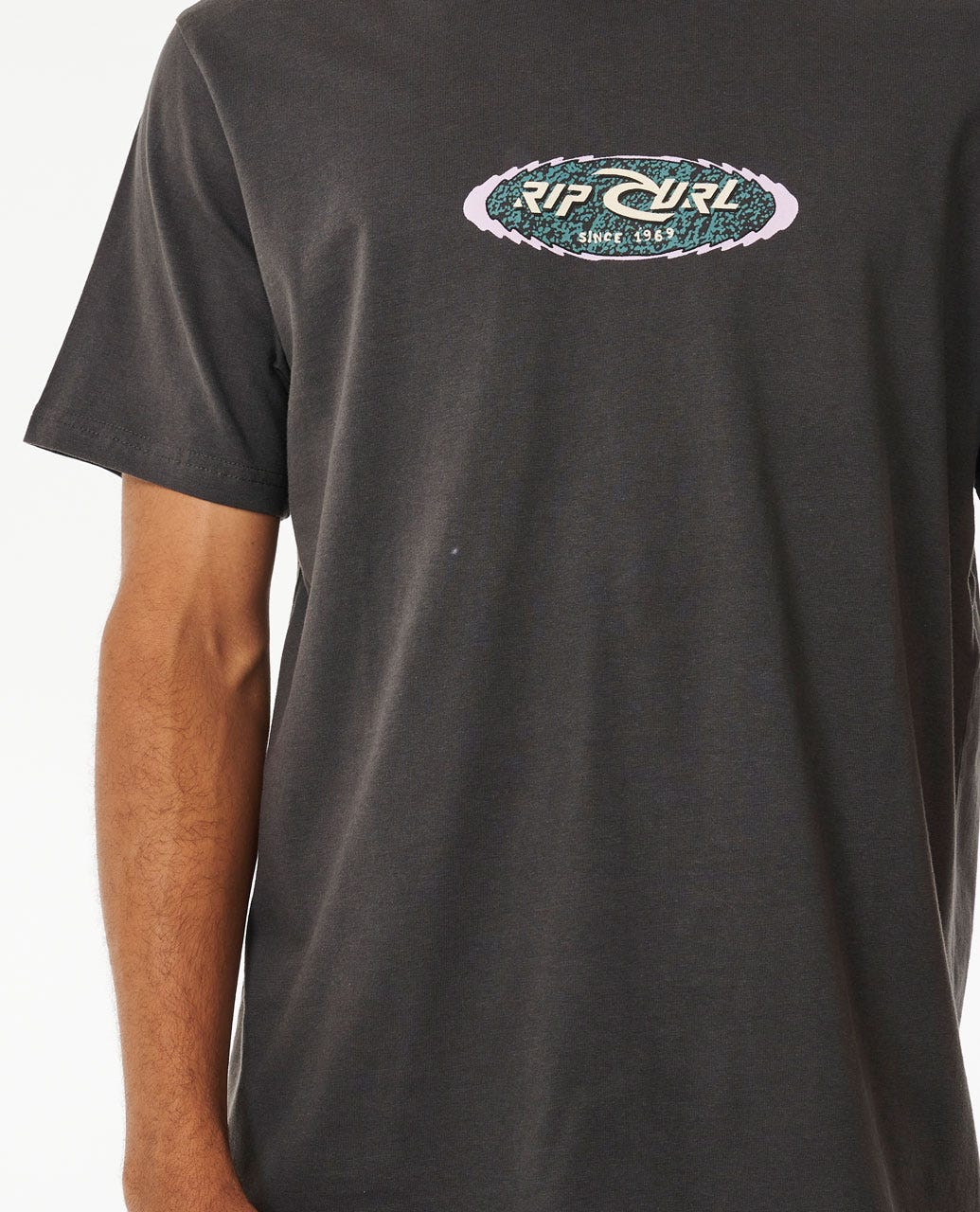 Fader Oval Tee