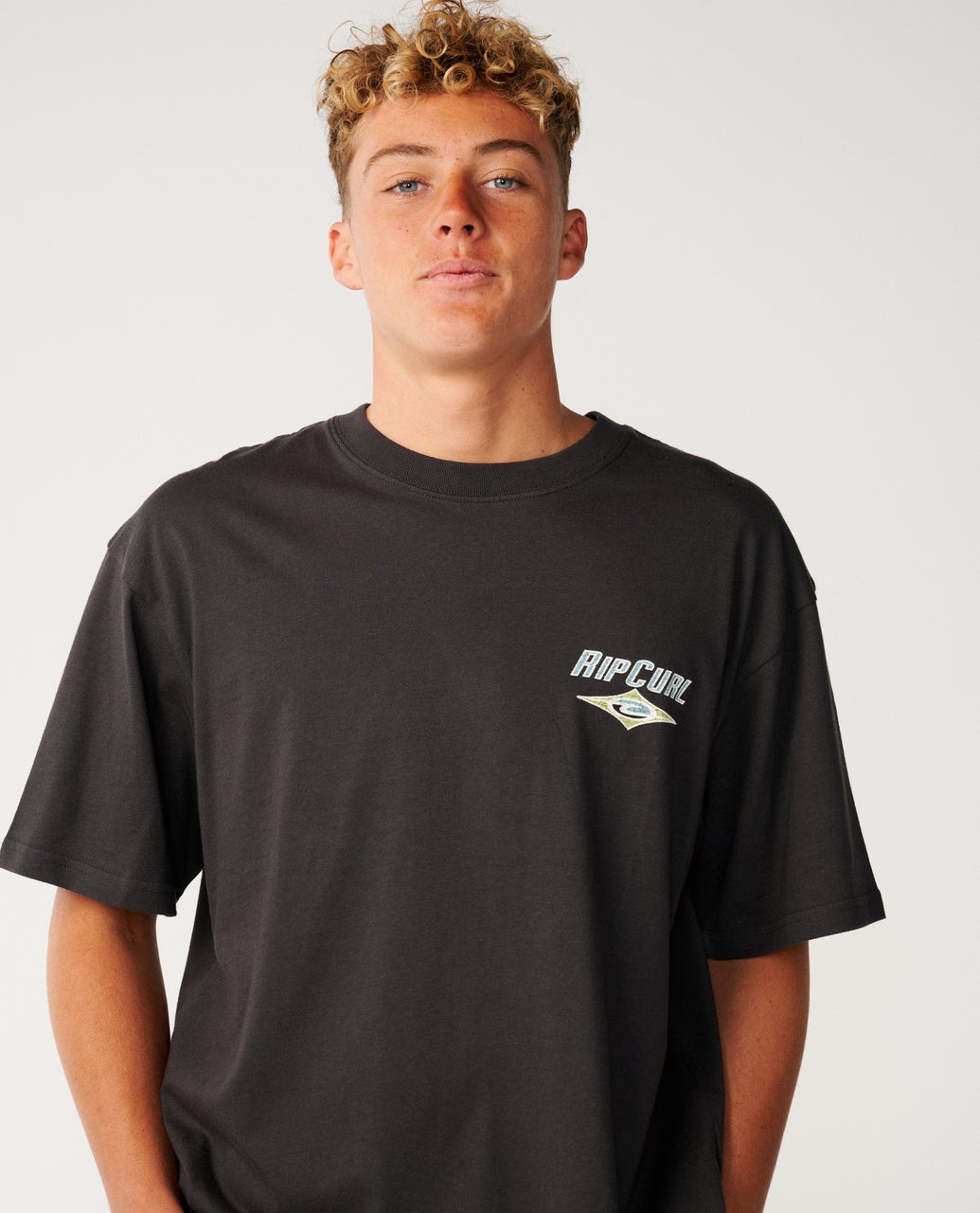 Heritage Icon Tee Washed Black - Image 6