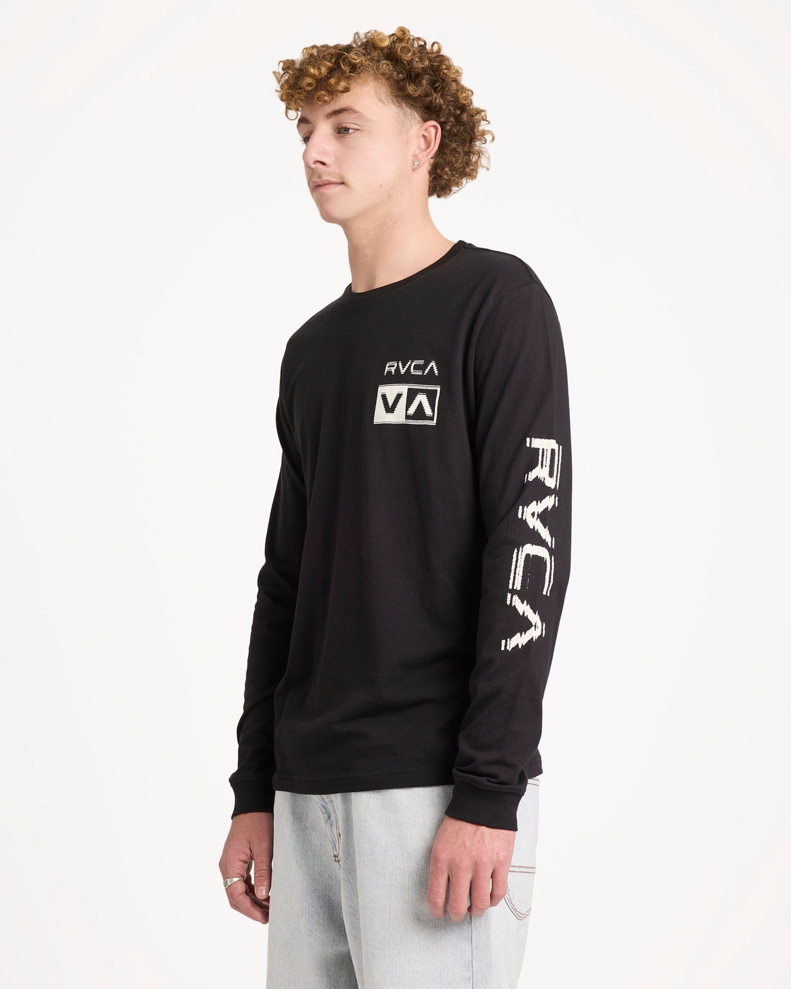 Mens Big RVCA Glitch Long Sleeve T Shirt Black - Image 3