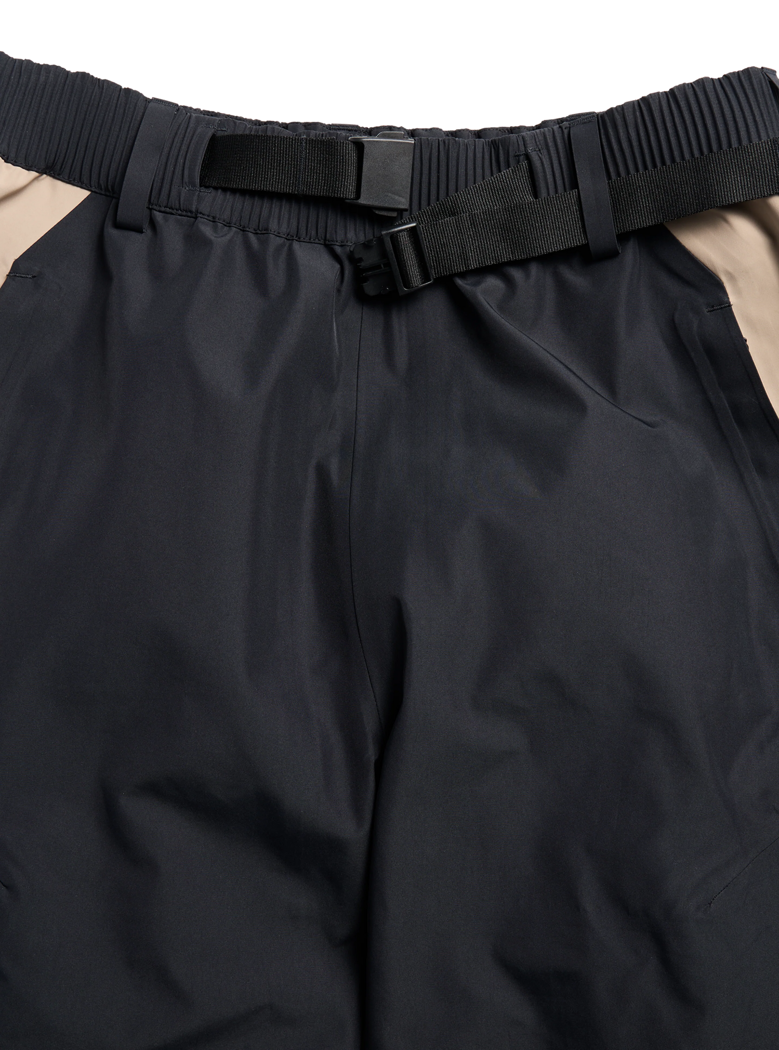 Futuretrust 3L Pants True Black / Summit Taupe - Image 18