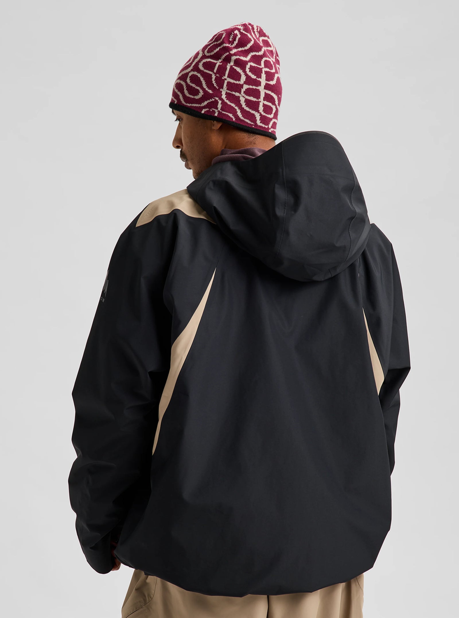 Futuretrust 3L Jacket True Black / Summit Taupe - Image 17