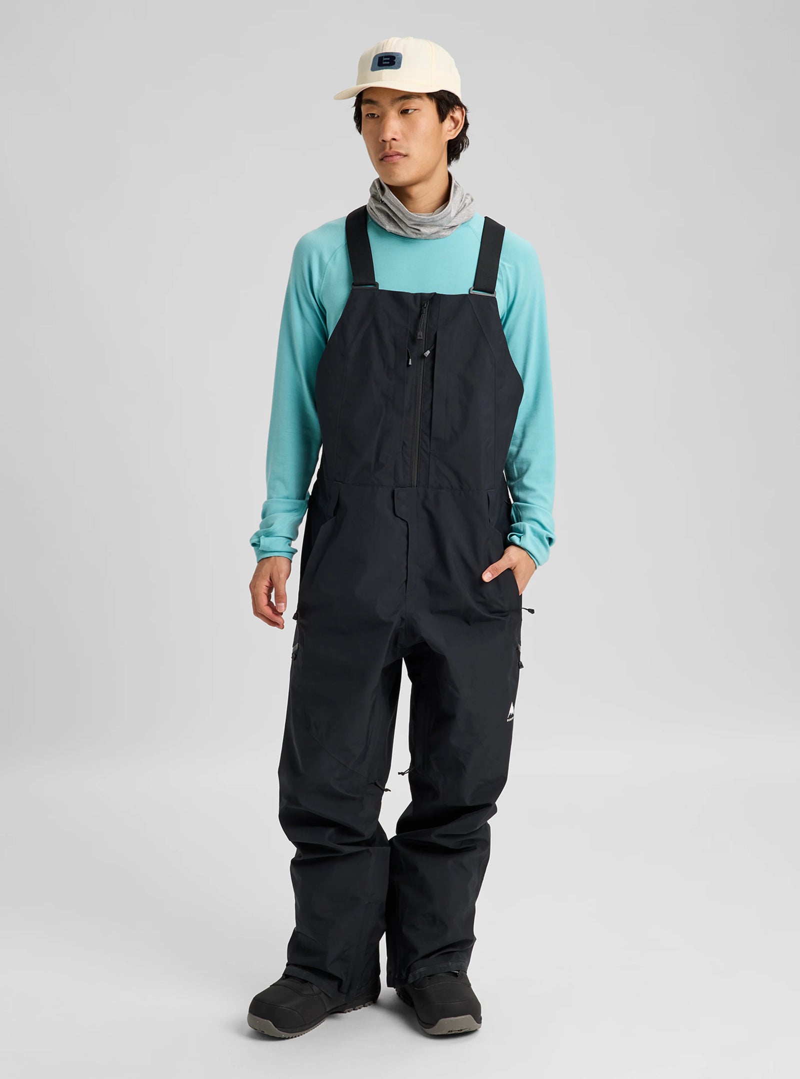 Mens Reserve Gore-Tex 2L Bib Pants True Black - Image 20