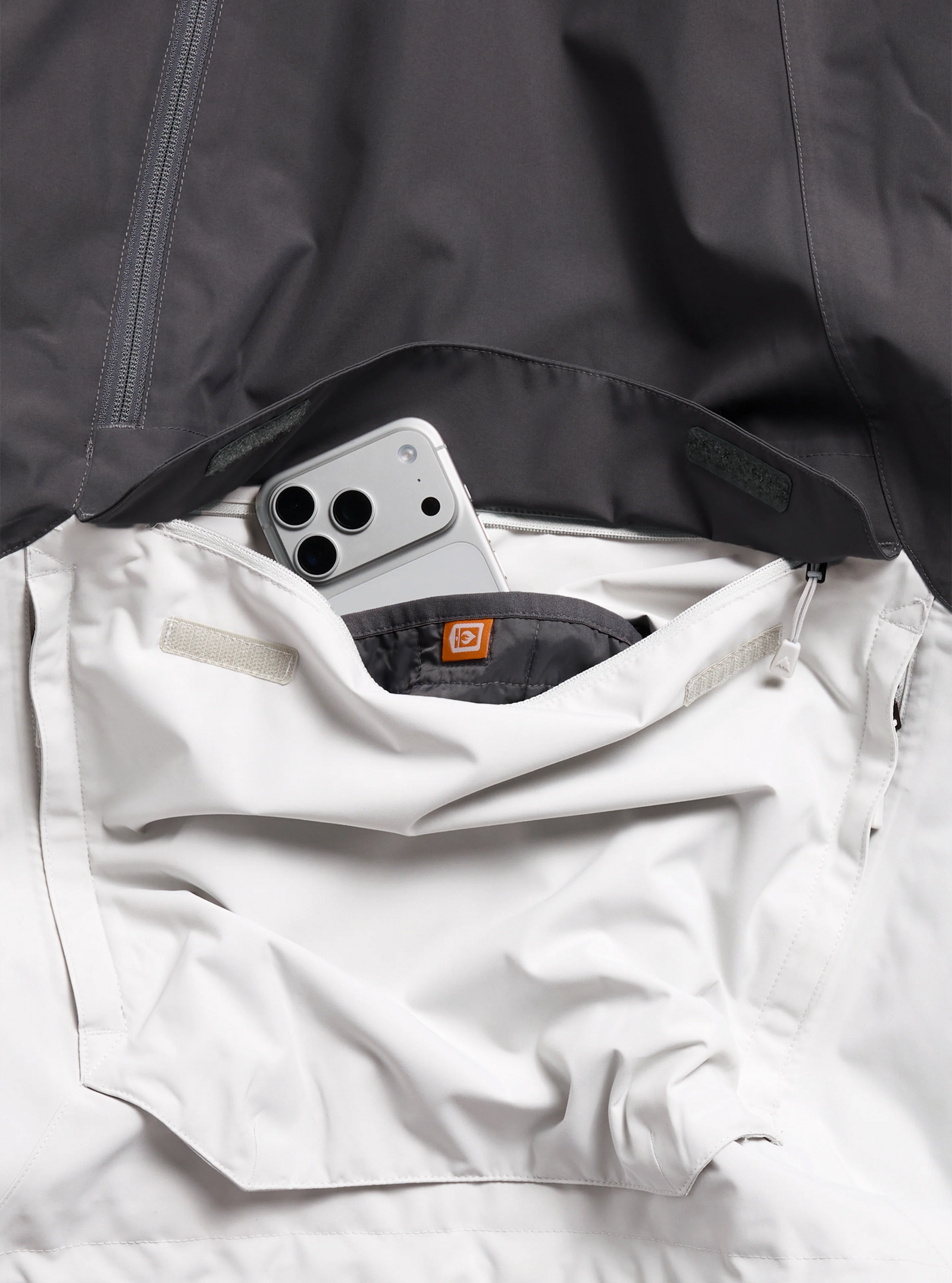 Mens Reserve 2L Relaxed Anorak Jacket Gotham Gray / Gray Cloud - Image 5