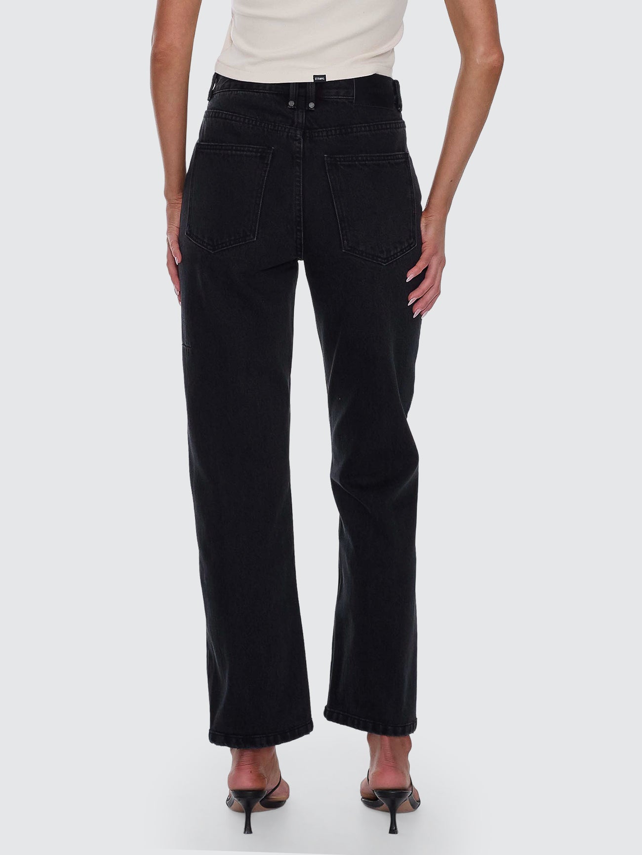 Stevie Mid Rise V Waist Straight Jean - Aged Black - Image 4