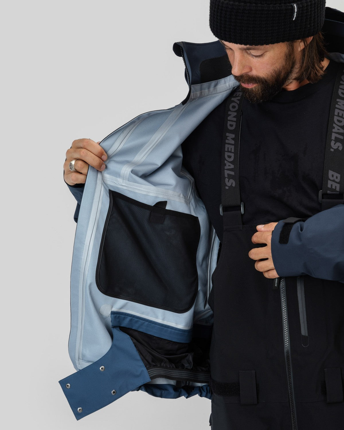 Tech 3L Snowboard Jacket