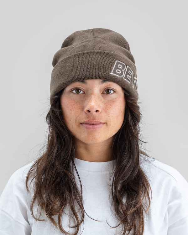 Outline Beanie Brown - Image 2