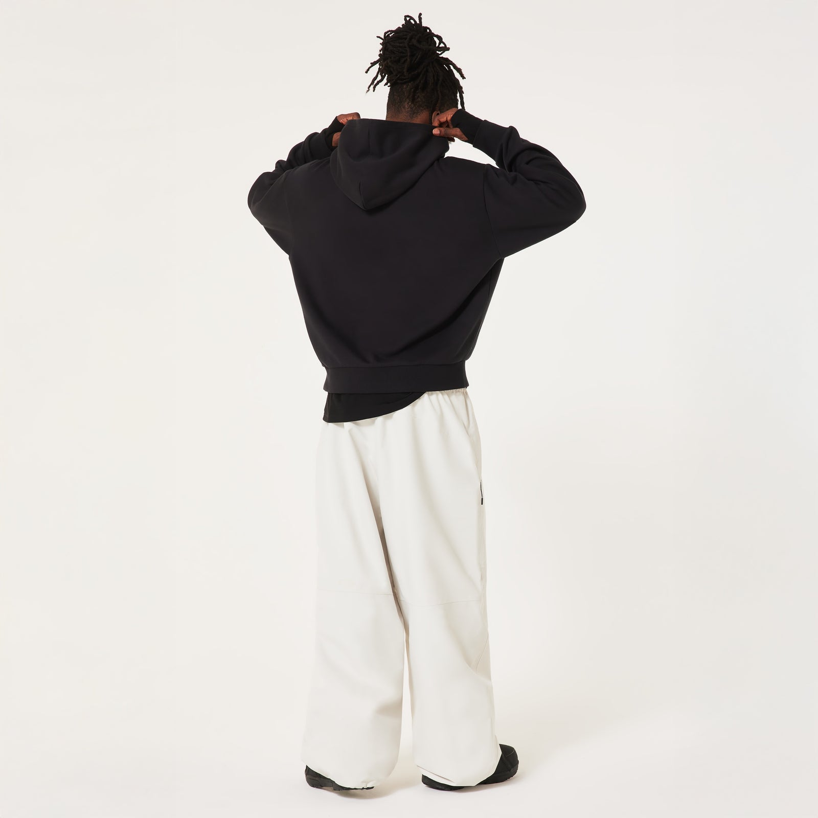 Metal Rise Hoodie Blackout - Image 7