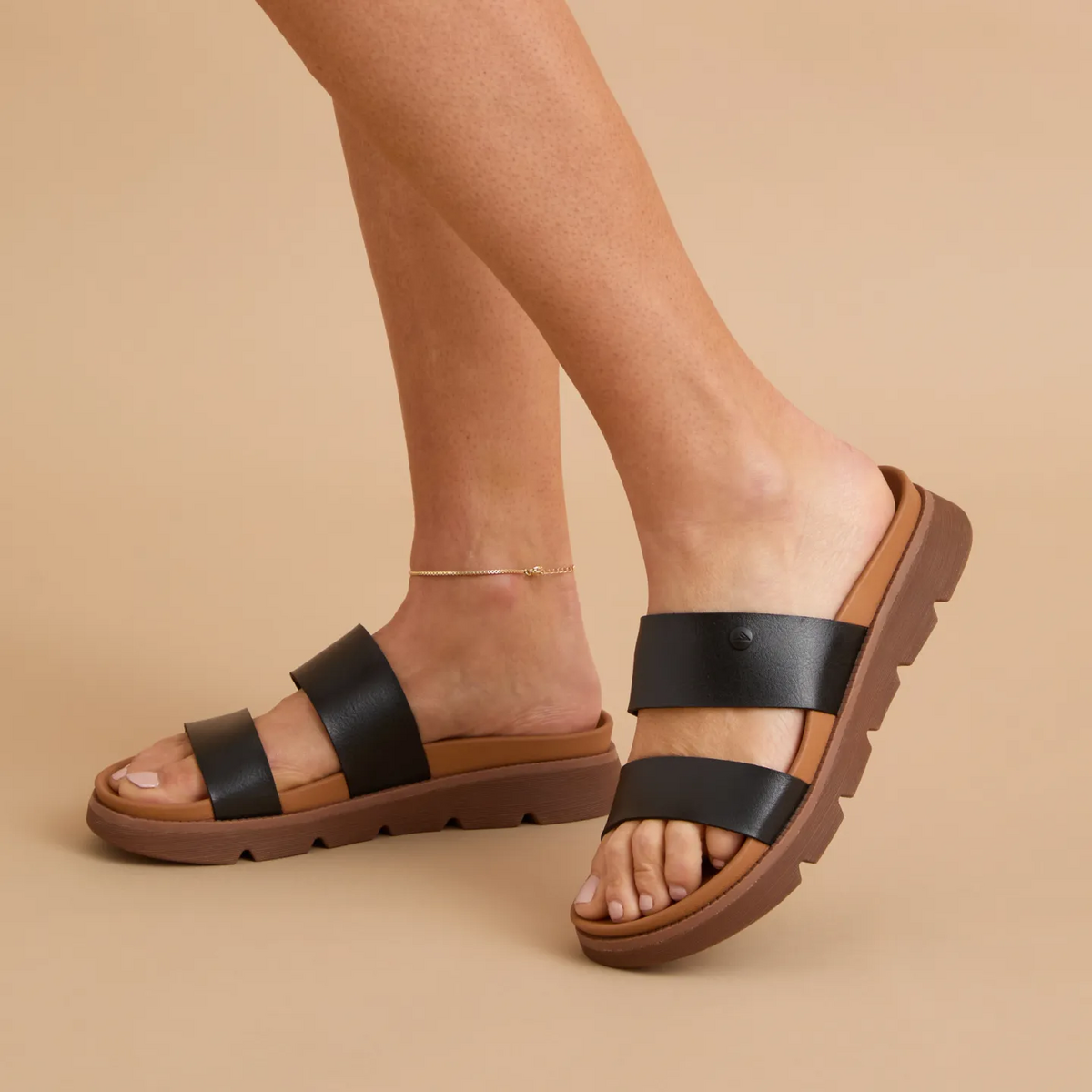 Vista Luxe Thea Black / Tan - Image 8