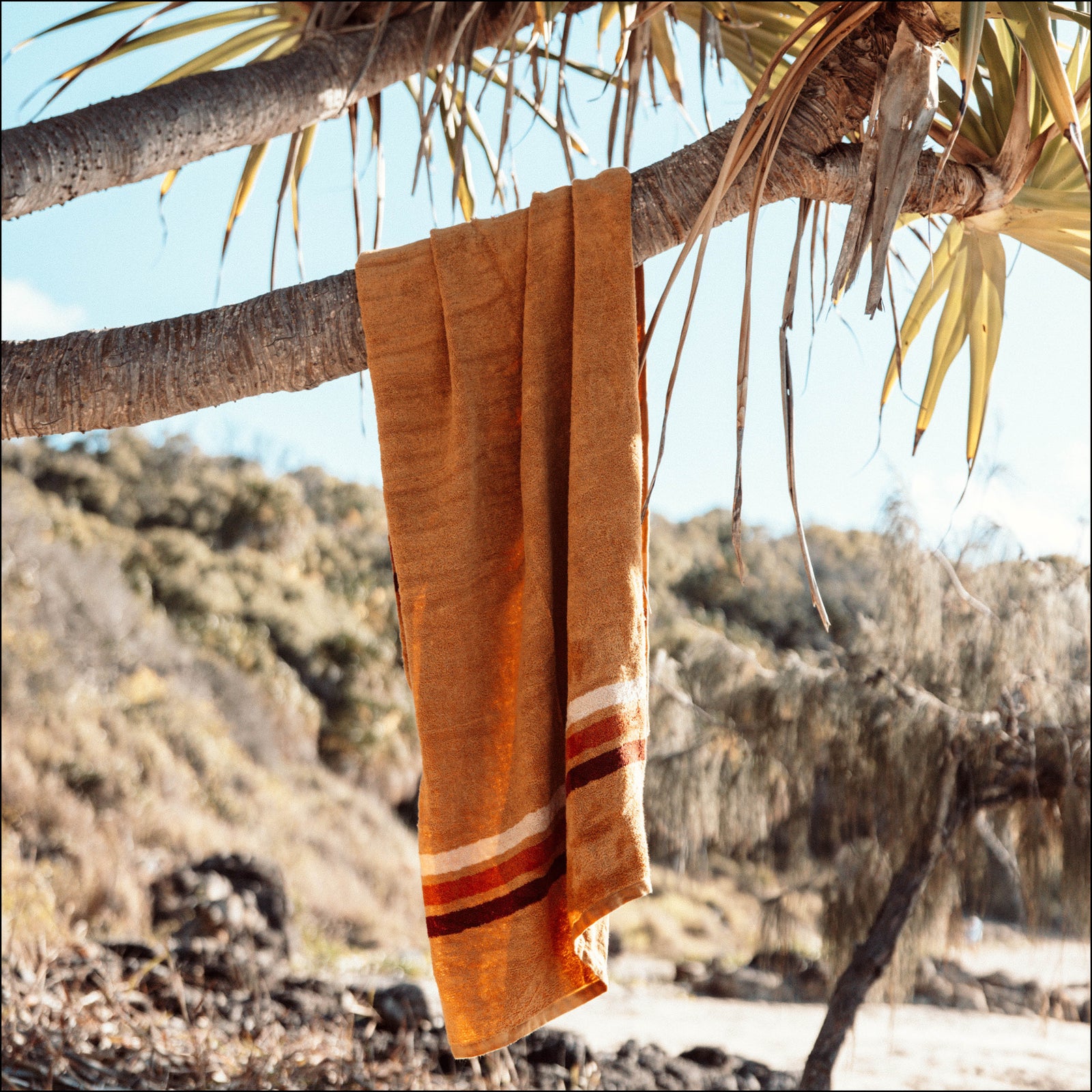 Womens Pontoon Honey Towel Honey - Image 5
