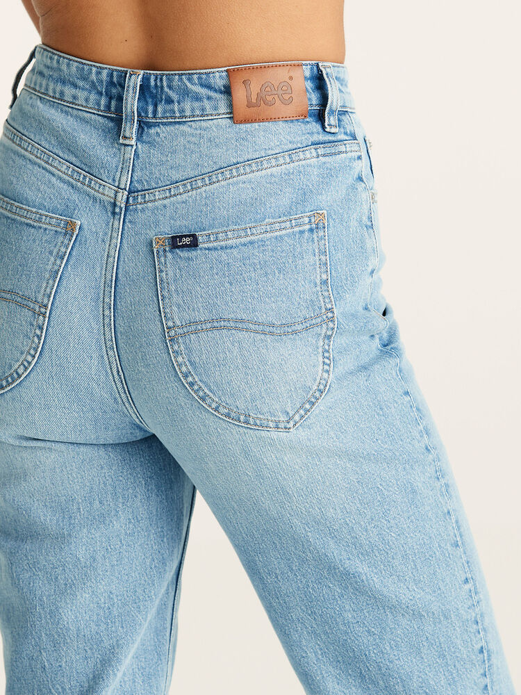 High Moms Slim Jean