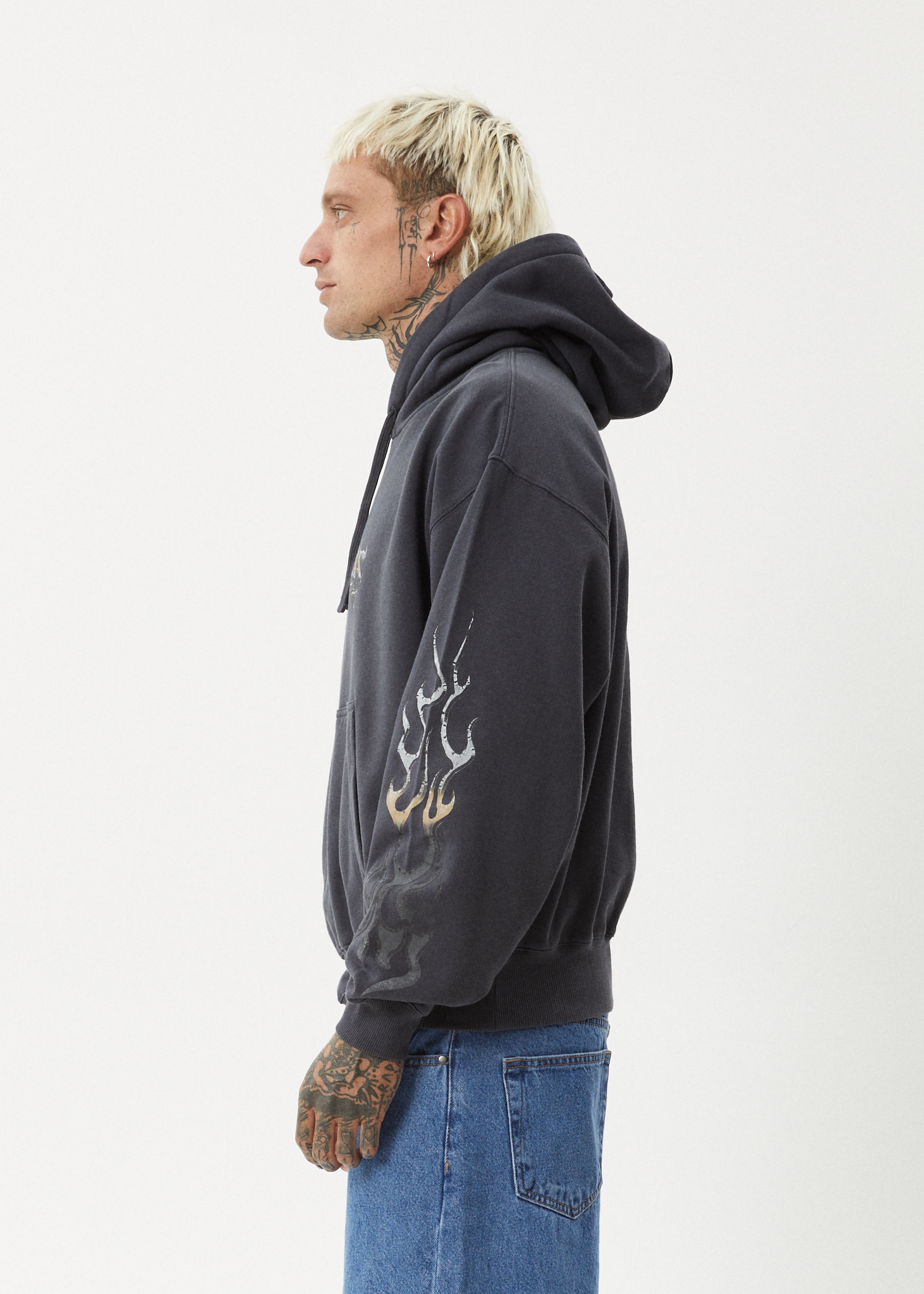 Boxy Pull On Hood