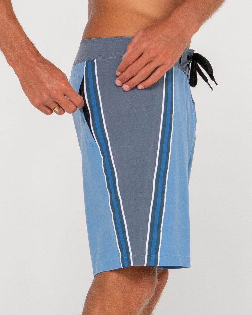 V8 Heritage 21" Tie Waist Boardshort