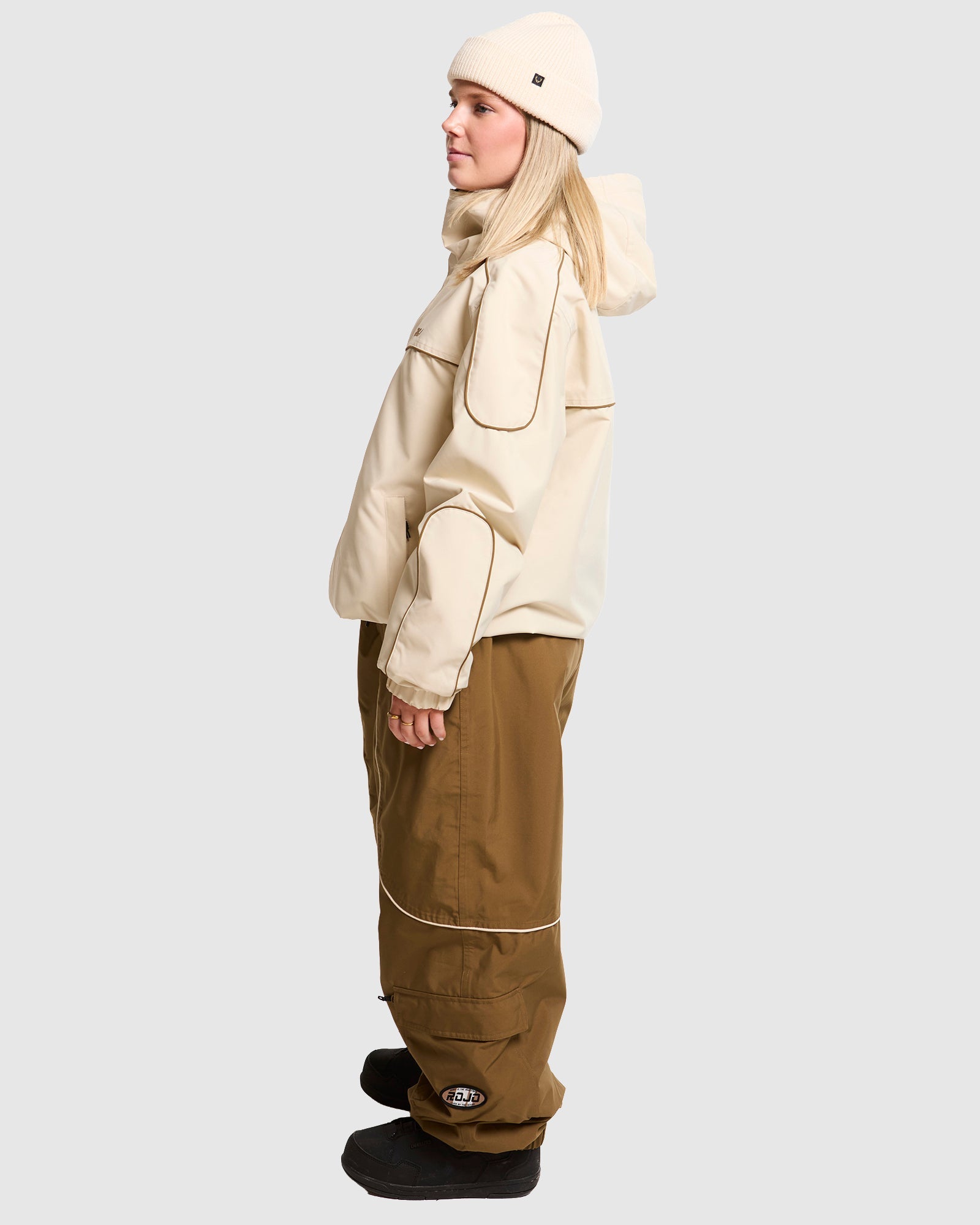 Womens Nine Oh Snow Jacket Woodash - Image 2