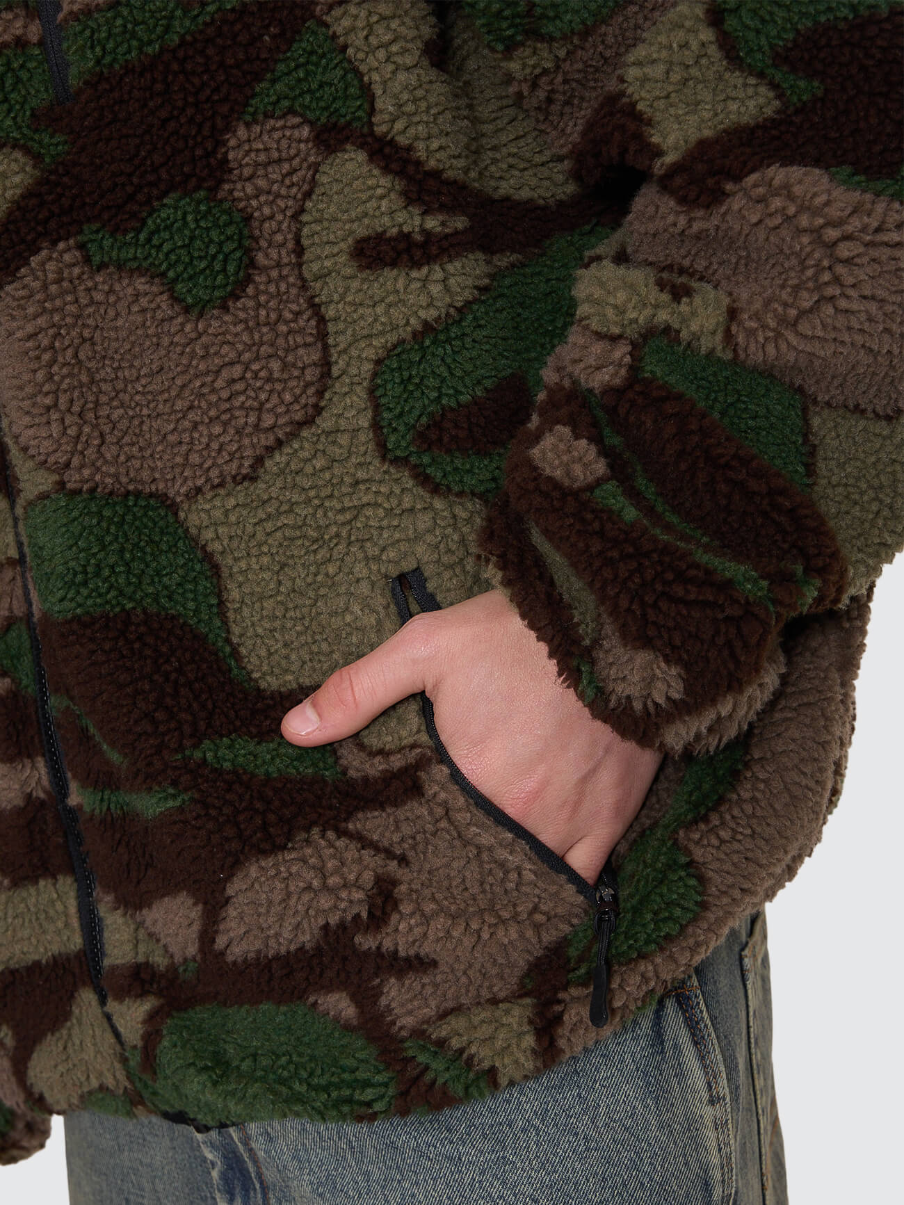 Plain Sight Sherpa Jacket Camo Green - Image 4