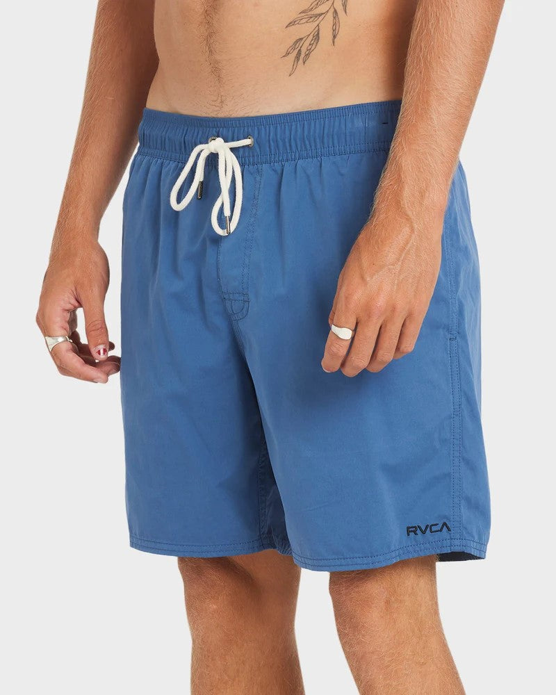 Opposites Elastic 2 Shorts