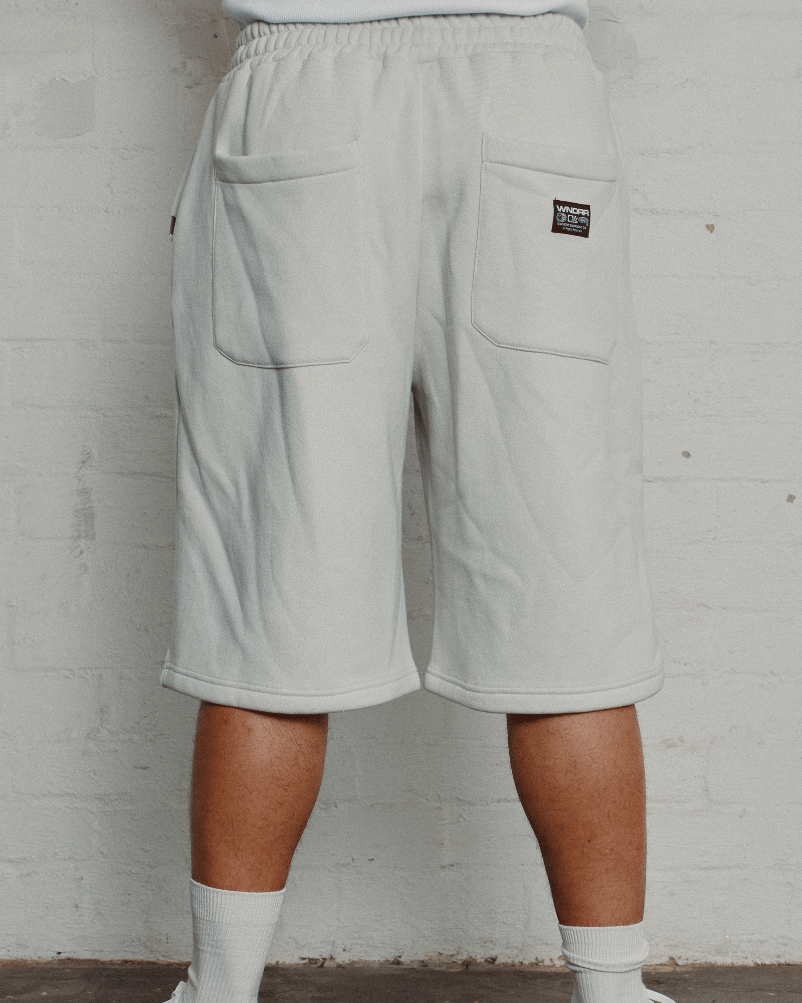 Halo Trackshort Oyster - Image 4