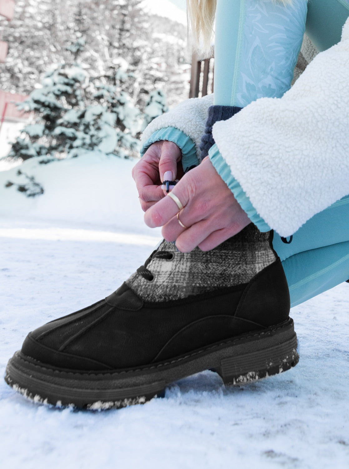 Womens Hail Ya Winter Boots