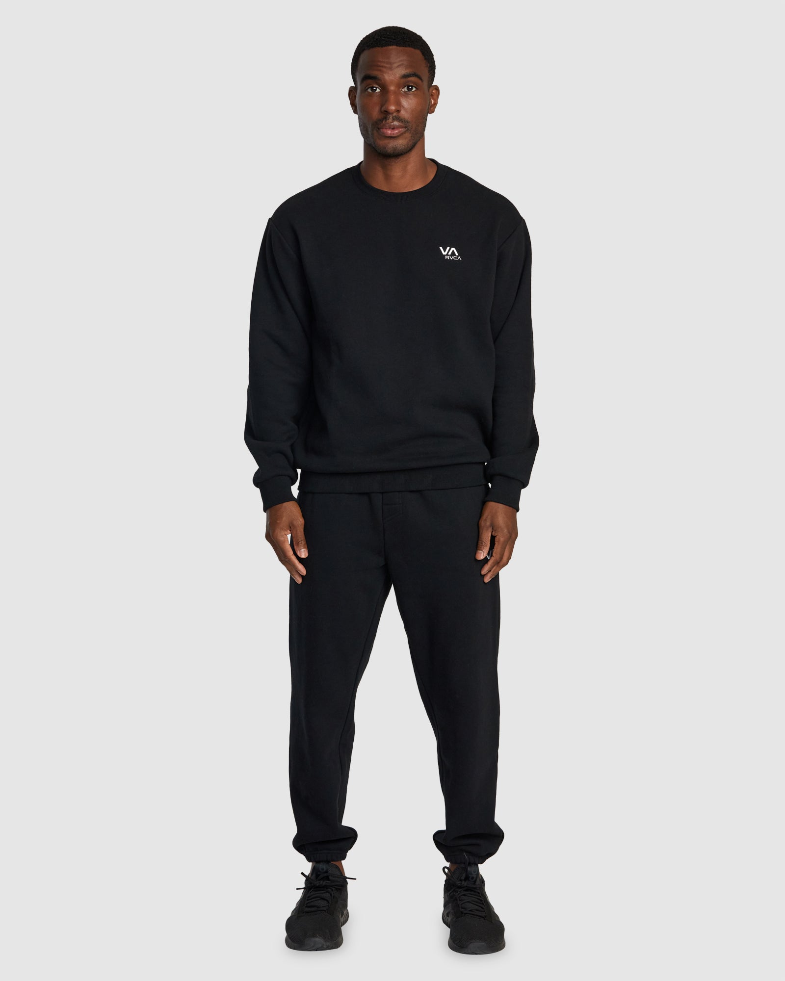 Mens Va Essential Crew Black - Image 5