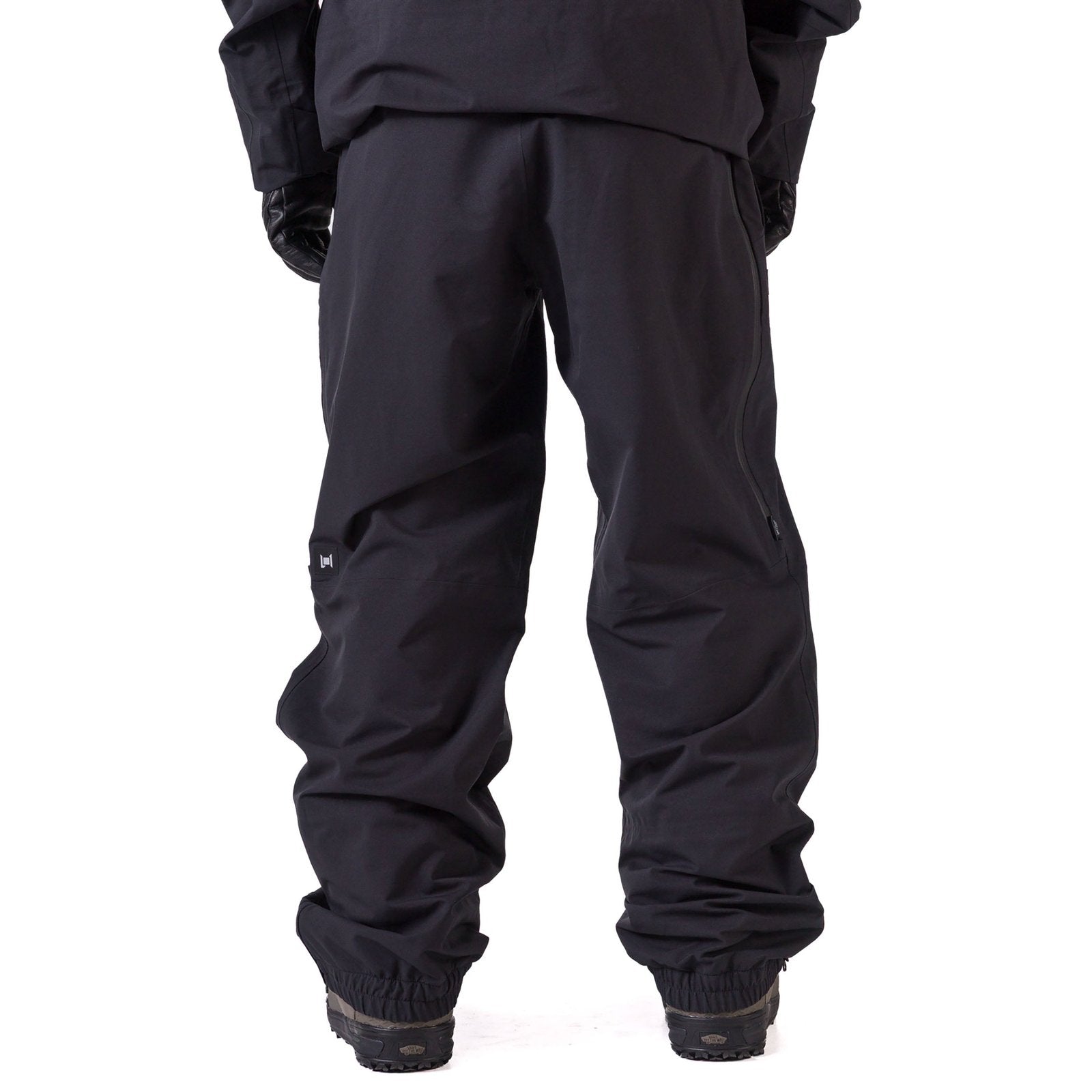 Axial Pro Pant Black - Image 18