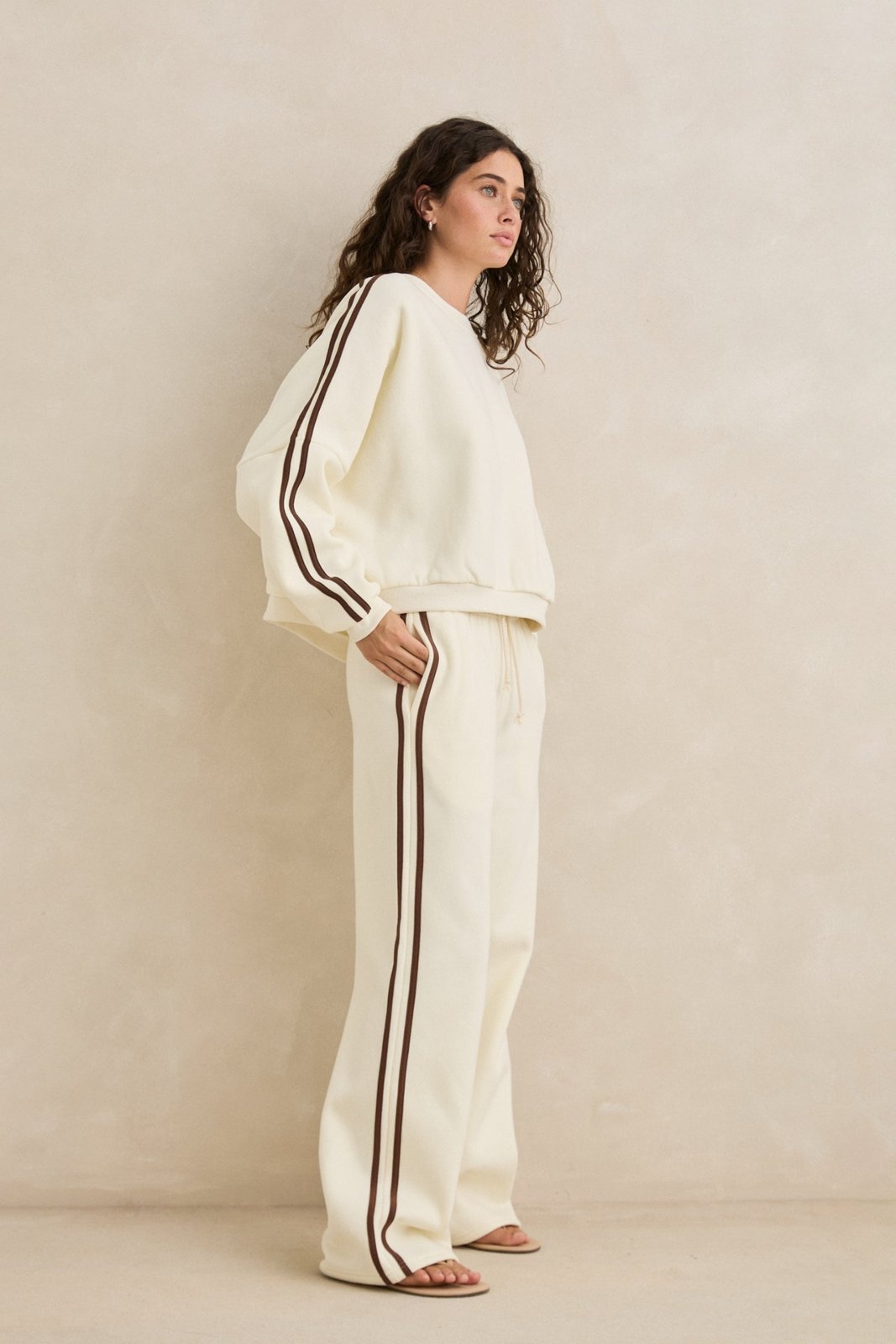 Contrast Trackpant Cream - Image 2