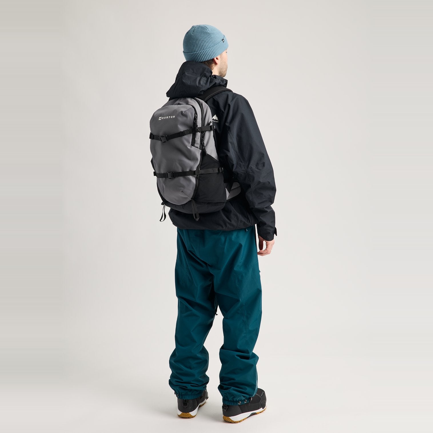 Day Hiker 30L Backpack Gotham Gray - Image 13