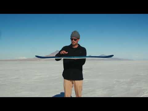 Mystique Womens Snowboard 2025