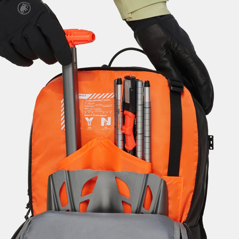 Womens Nirvana 28 Backpack - Image 7