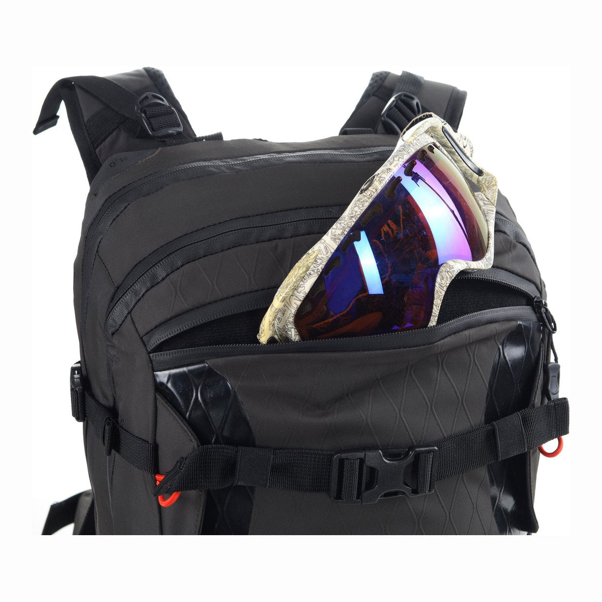 Slash 25 Pro Backpack Illuminating - Image 24