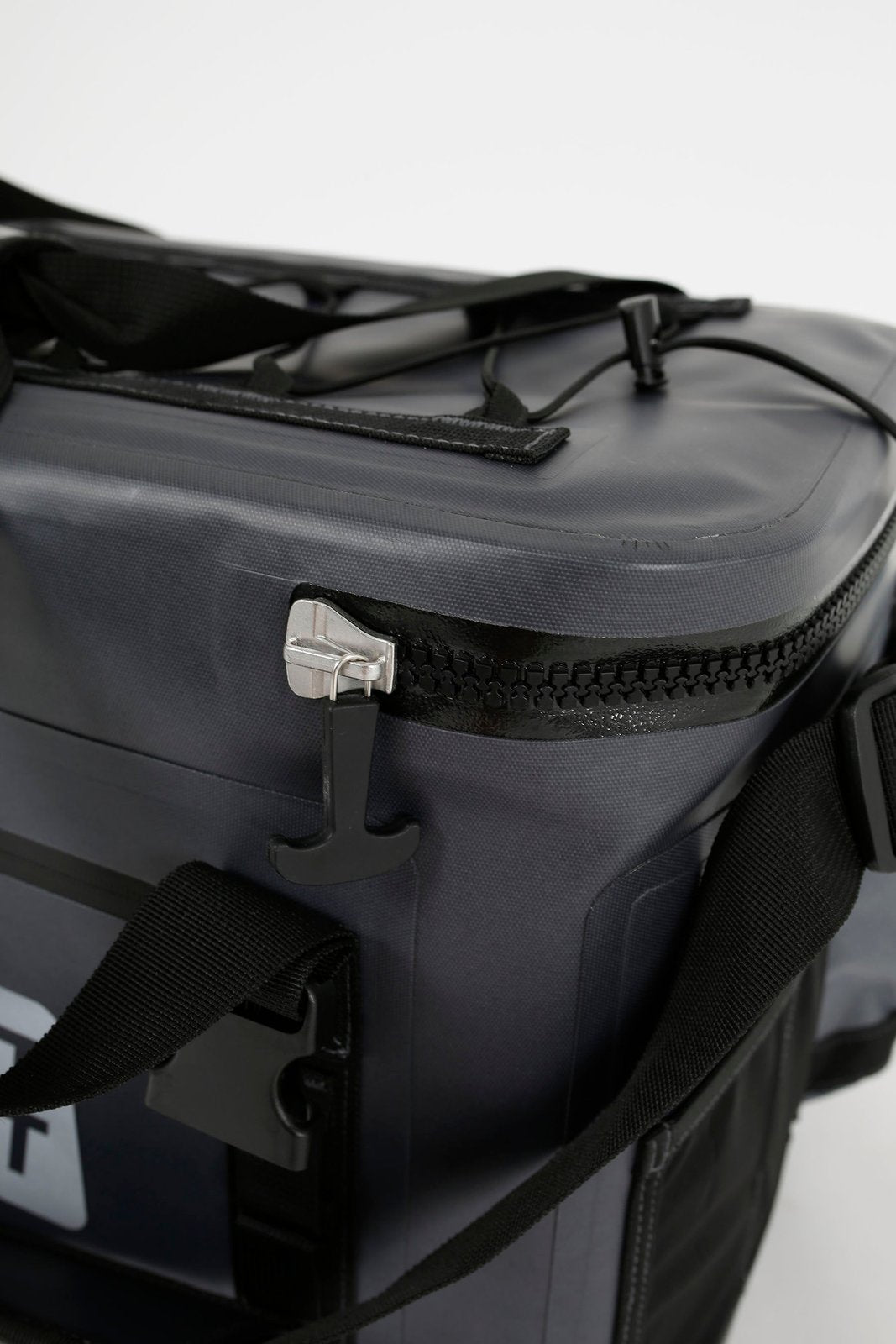Venture Cooler Charcoal - Image 10