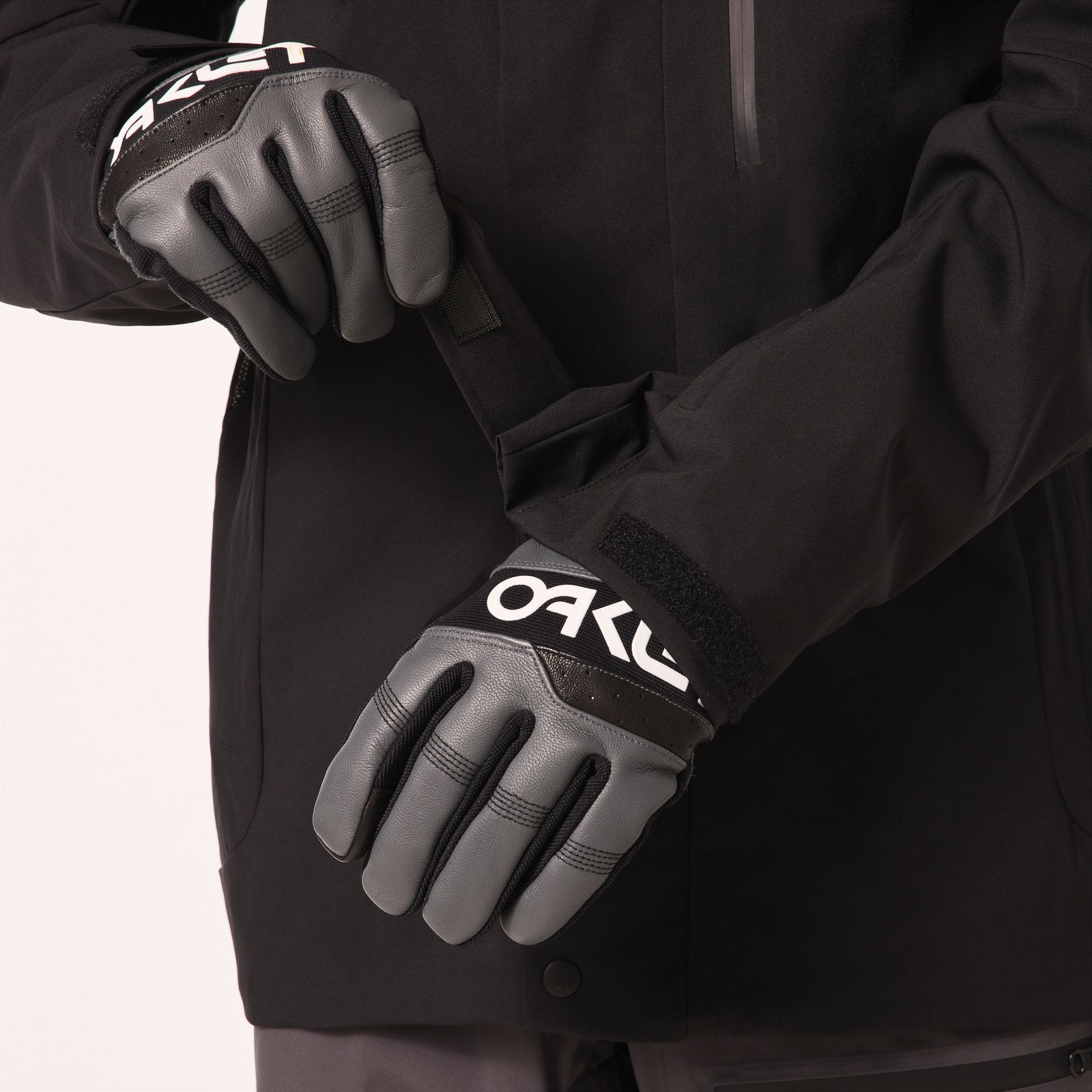 Tnp Tbt Shell Jacket Blackout - Image 16