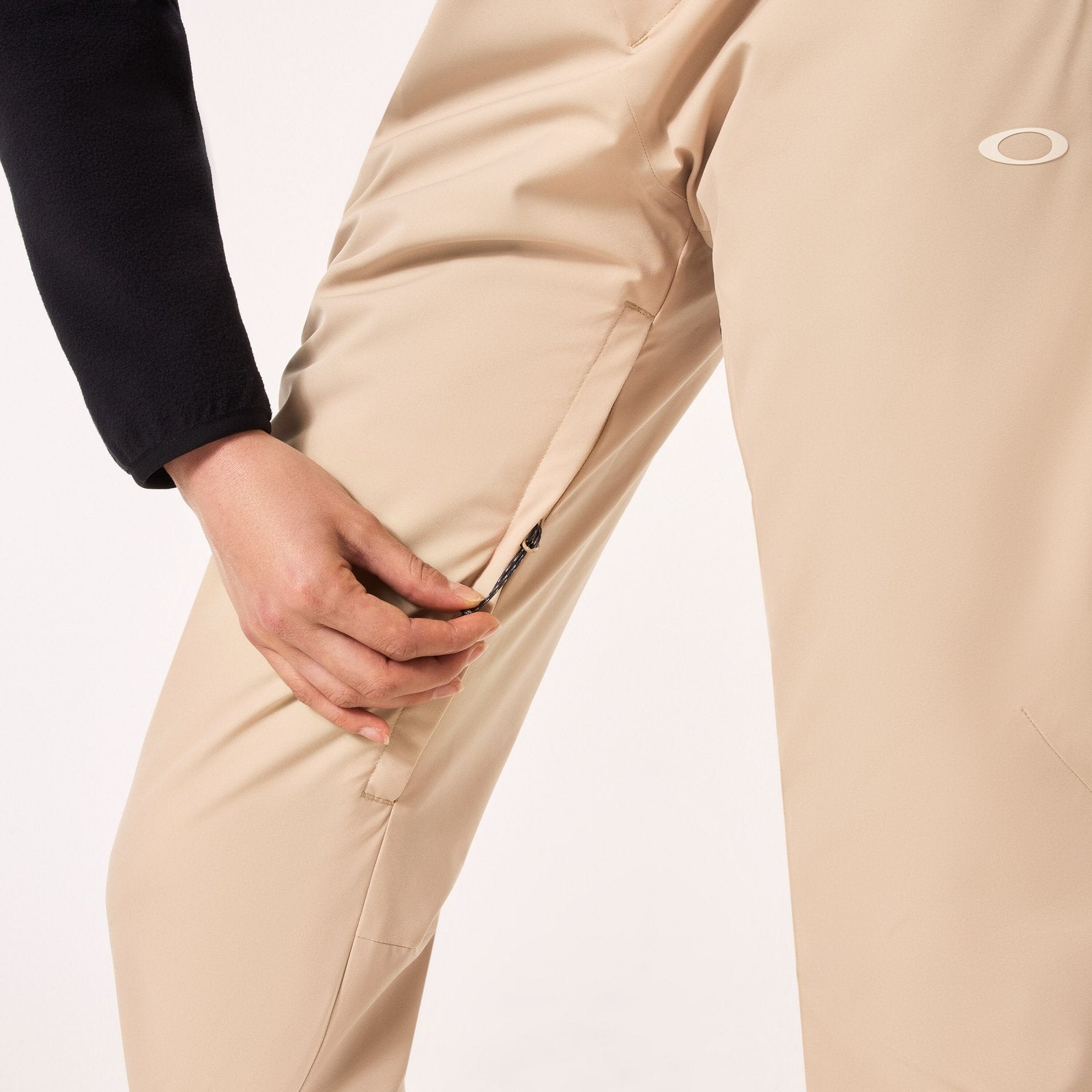 Laurel Insulated Pant Humus/Blackout - Image 20