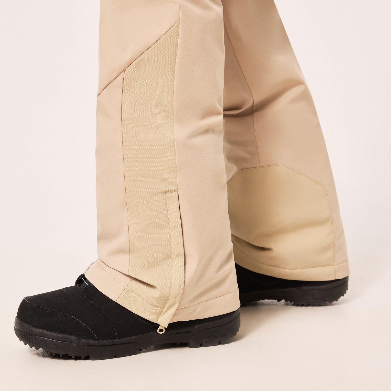 Laurel Insulated Pant Humus/Blackout - Image 25