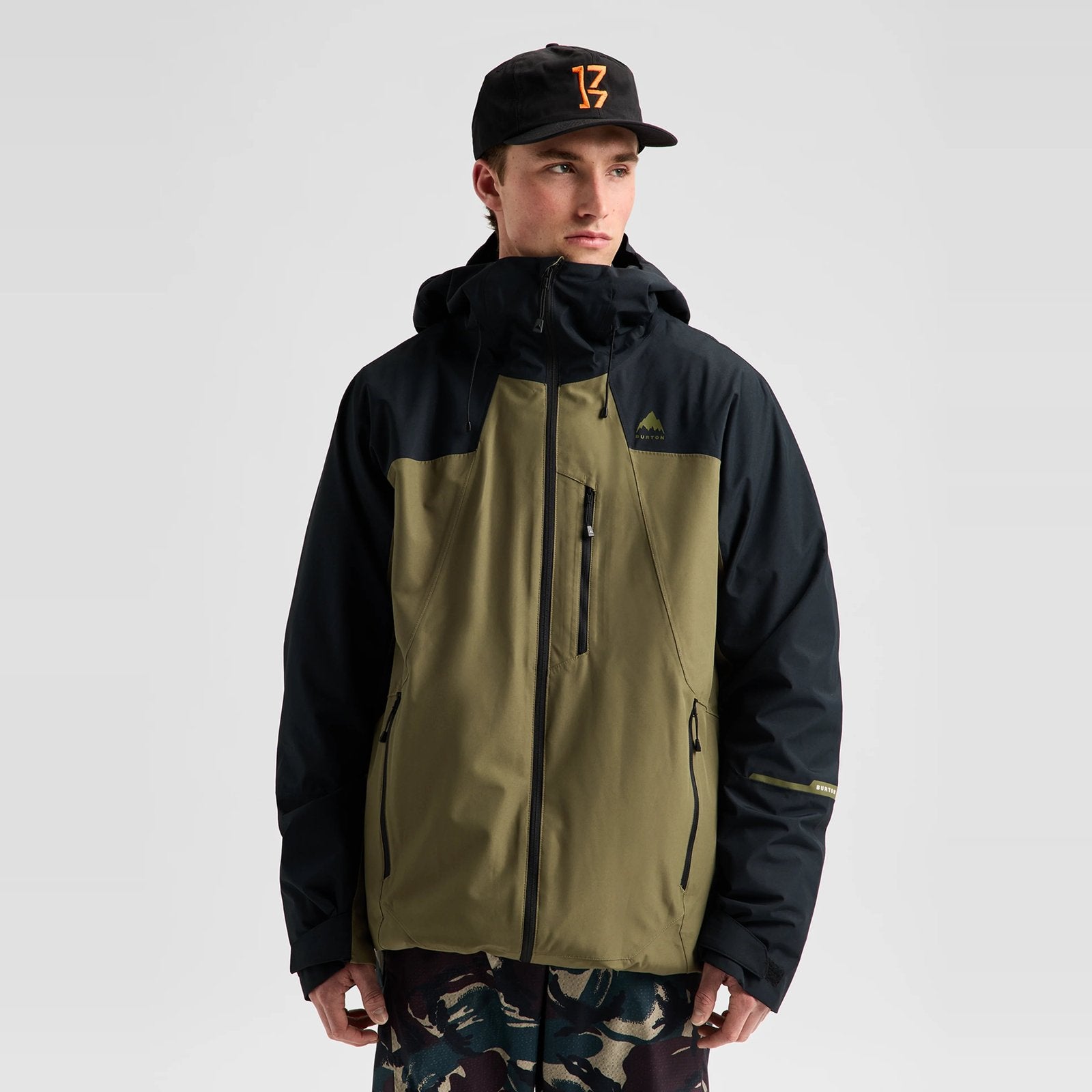 Mens Reserve 2L Jacket True Black/Dried Moss - Image 28