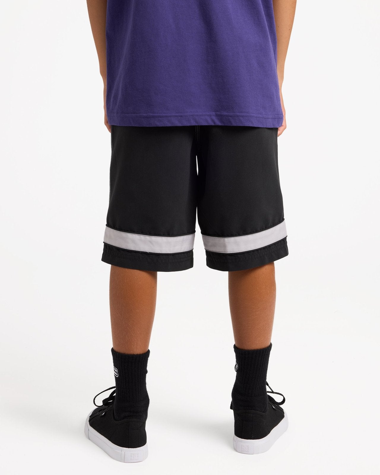 Boys Throw On 2.0 19" Off Black - Image 2