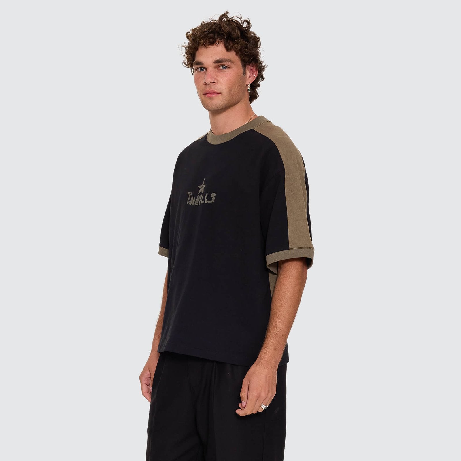 New Ways Of Living Box Crop Panel Tee Black - Image 3