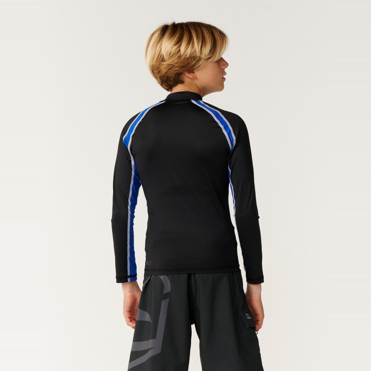 Kids Archive UPF Long Sleeve Black - Image 3