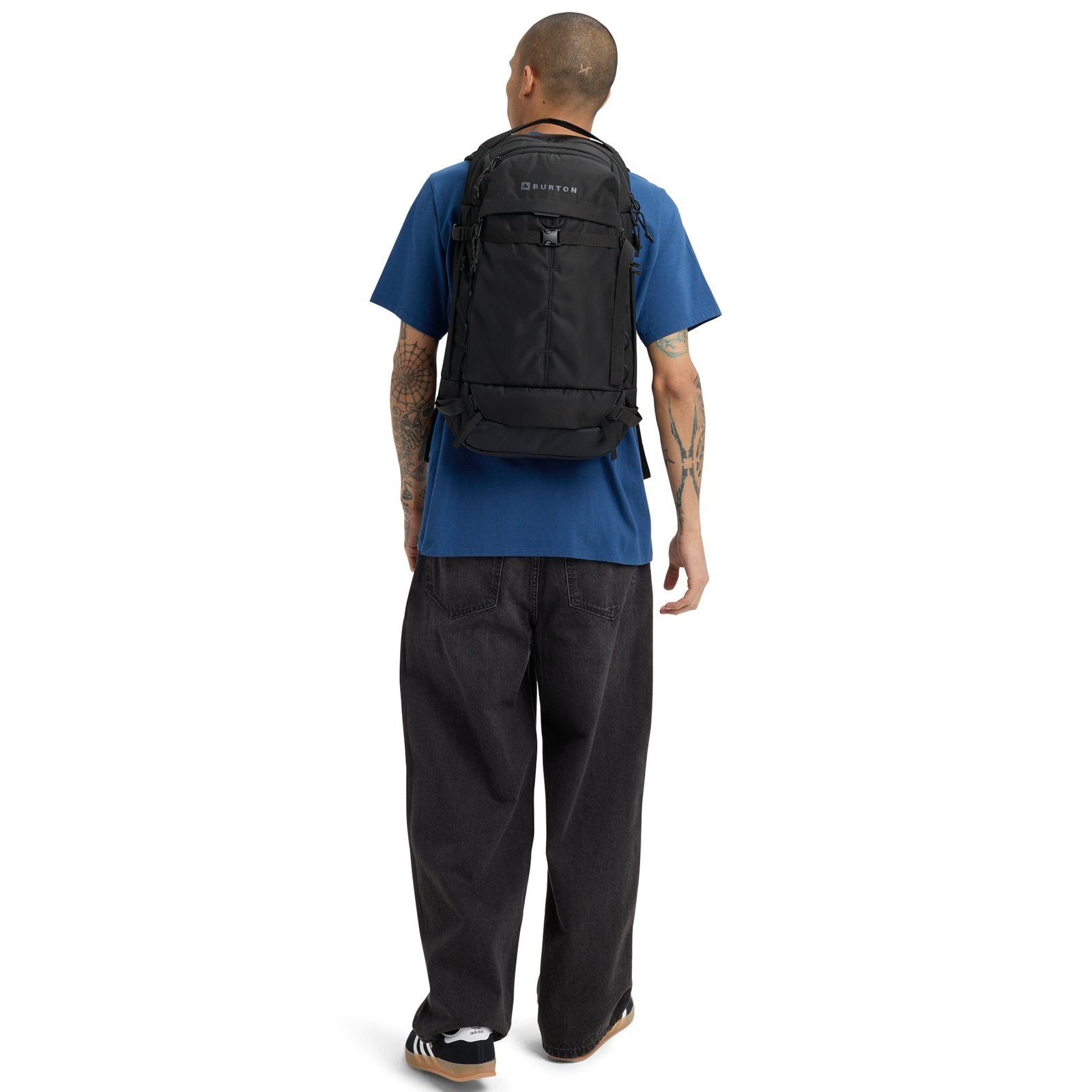 Sidehill 25L Backpack True Black - Image 3