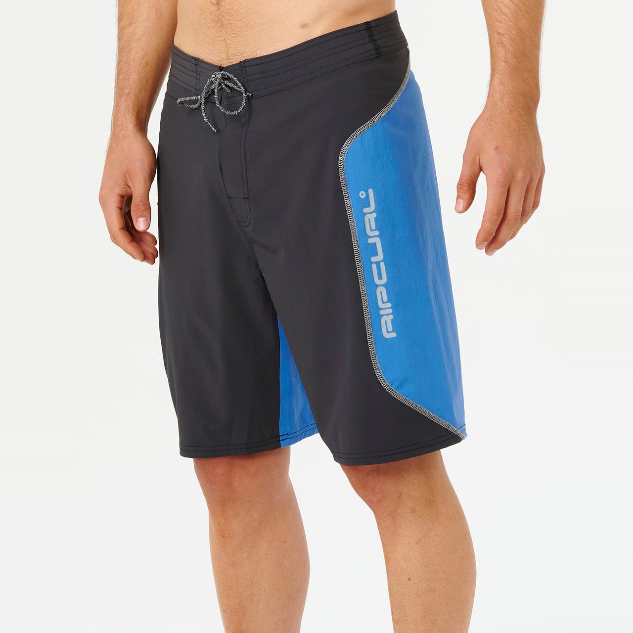 Mirage 20" Pine Night Board Shorts Black / Blue - Image 4