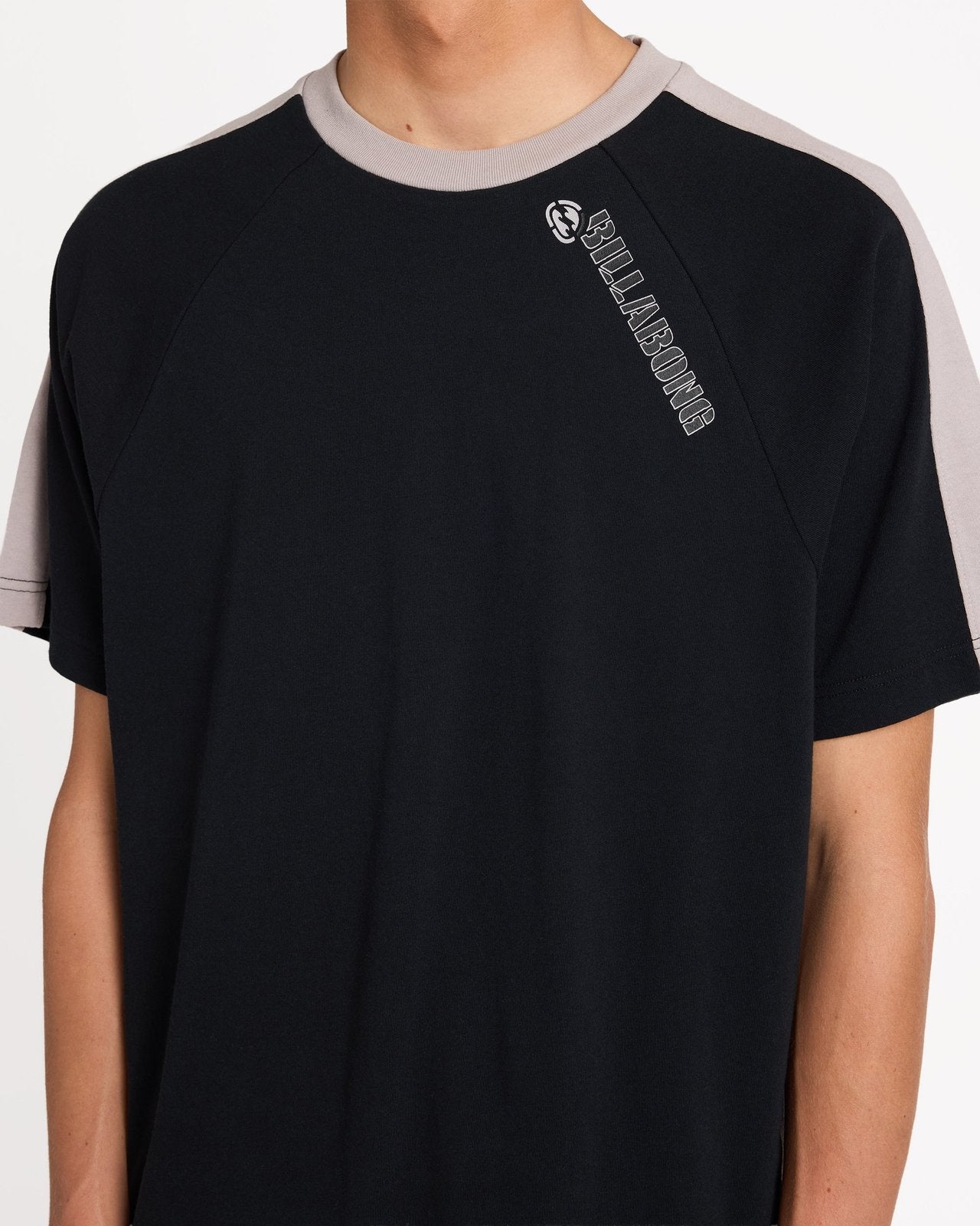 Mens Spec 73 Iconic T-Shirt Off Black - Image 4