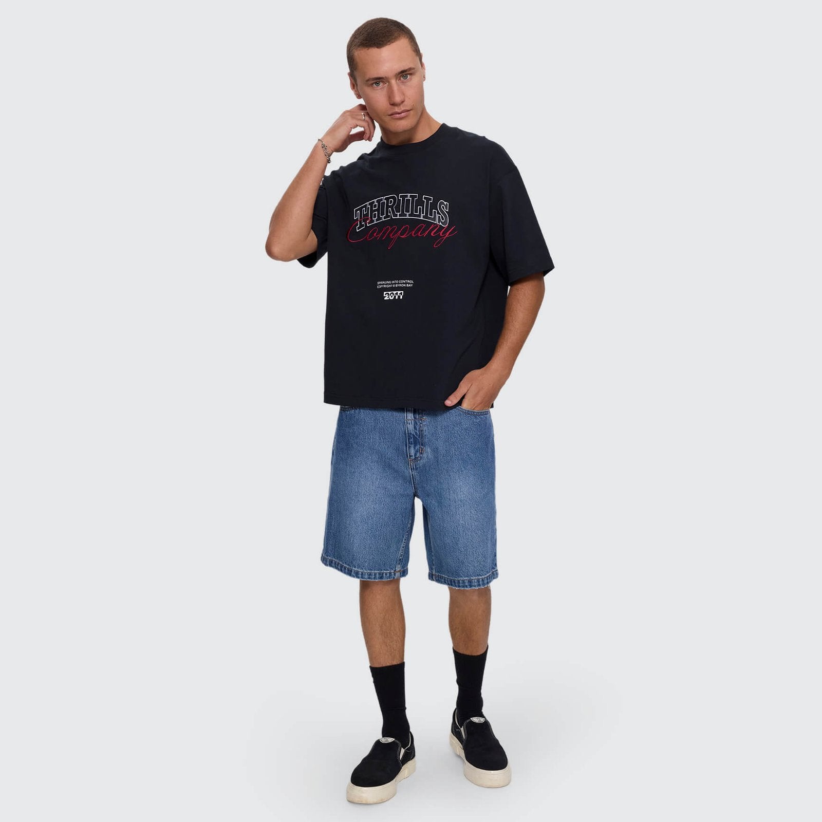 Spiraling Box Crop Tee Washed Black - Image 5