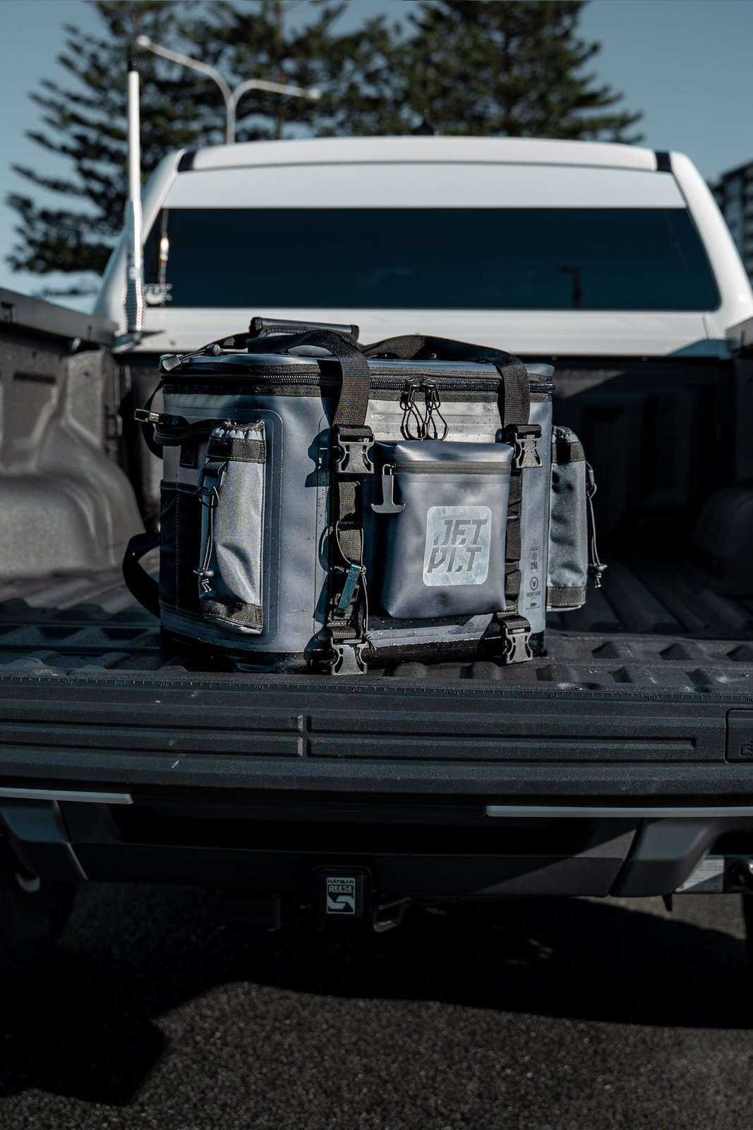 Venture Cooler Charcoal - Image 5
