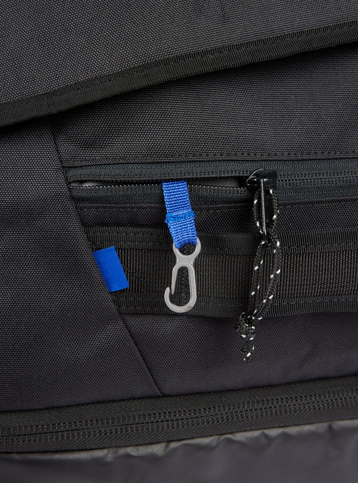 Gig 70L Duffel Bag True Black - Image 6