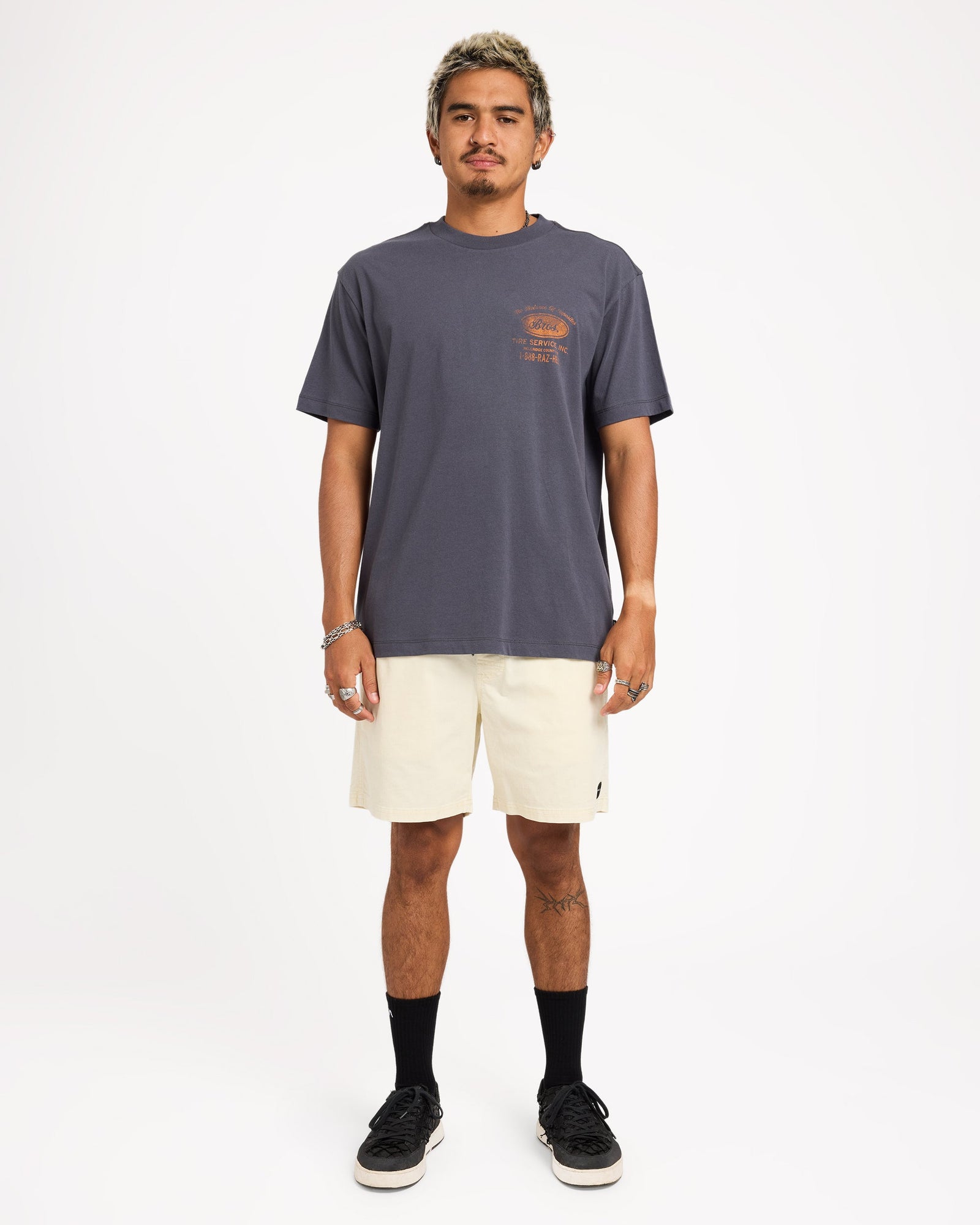 Mens Escape II Corduroy Shorts Natural - Image 16