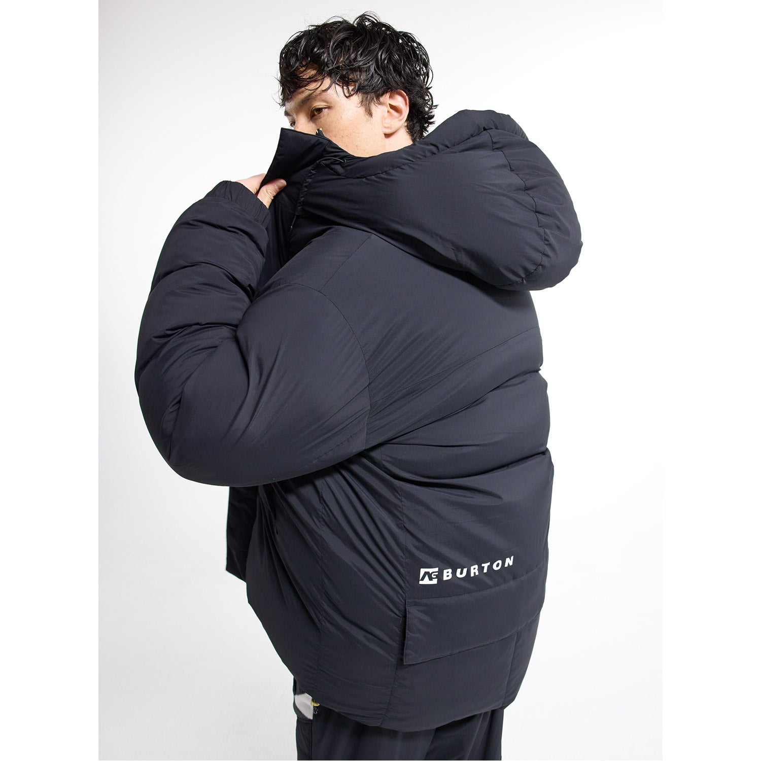 AG Railed Hooded Stretch Down Puffy Jacket