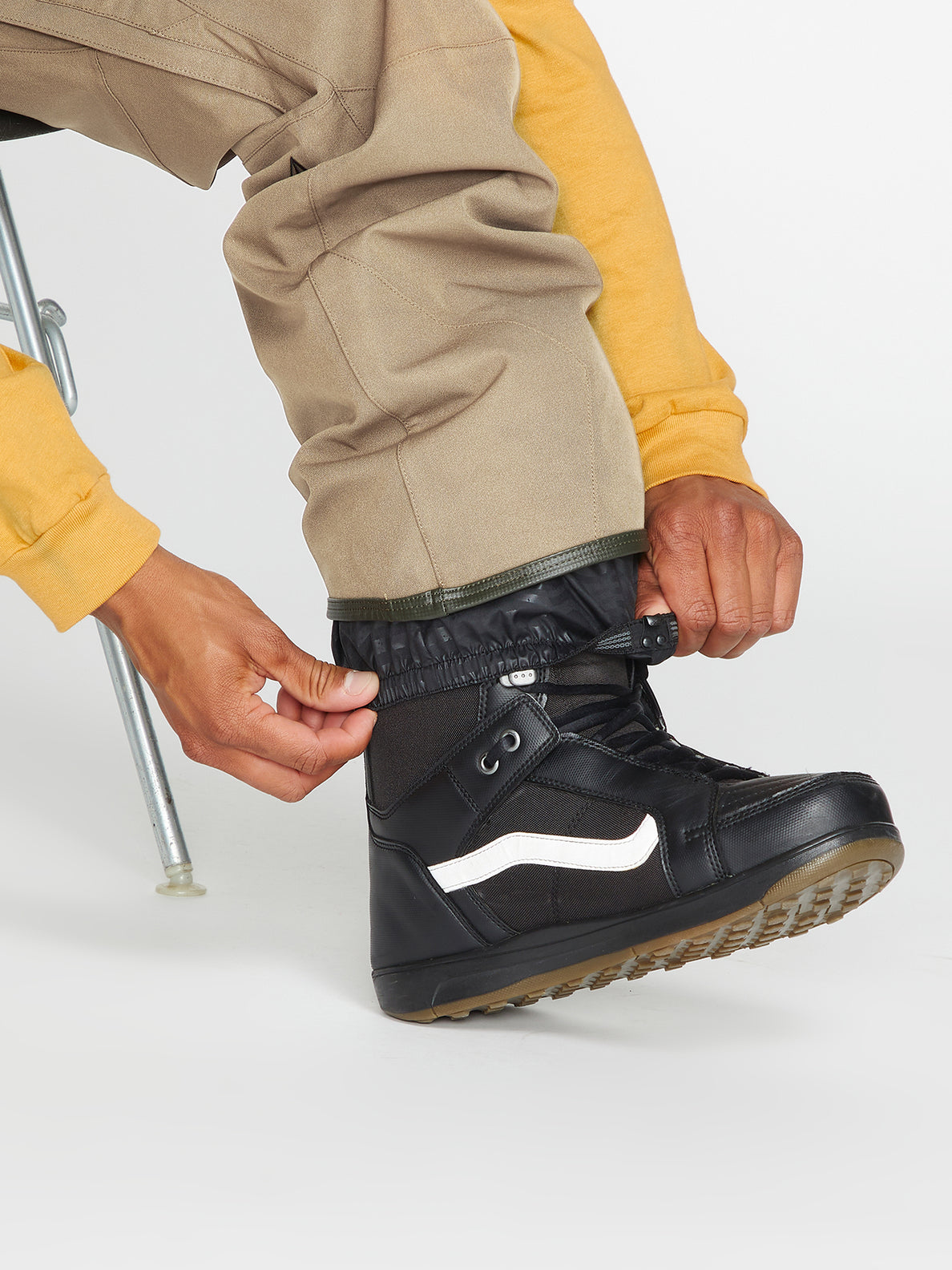 Mens Roan Bib Overall Snow Pant