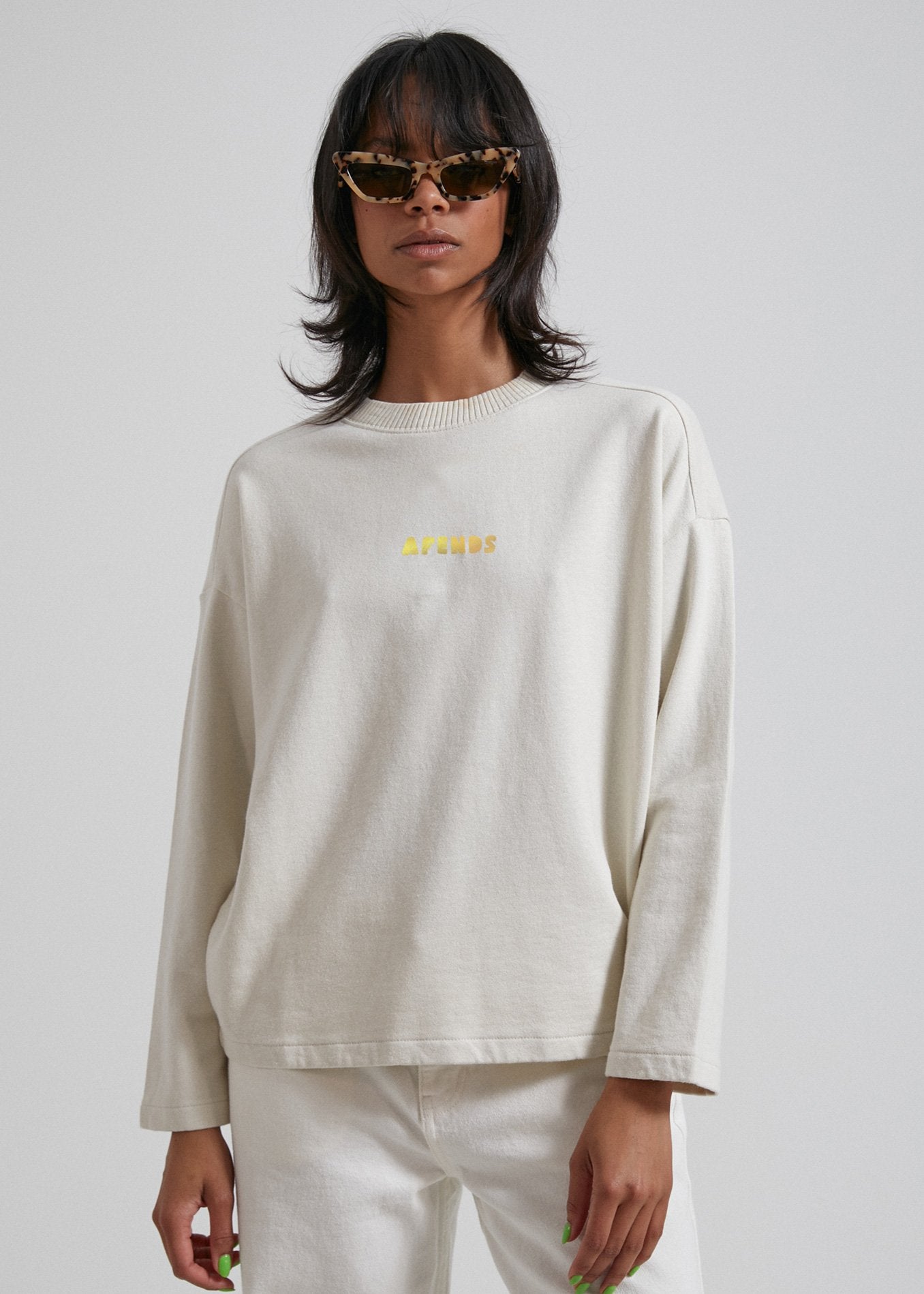 Afends Juno - Hemp Oversized Crew Neck - Off White Off white