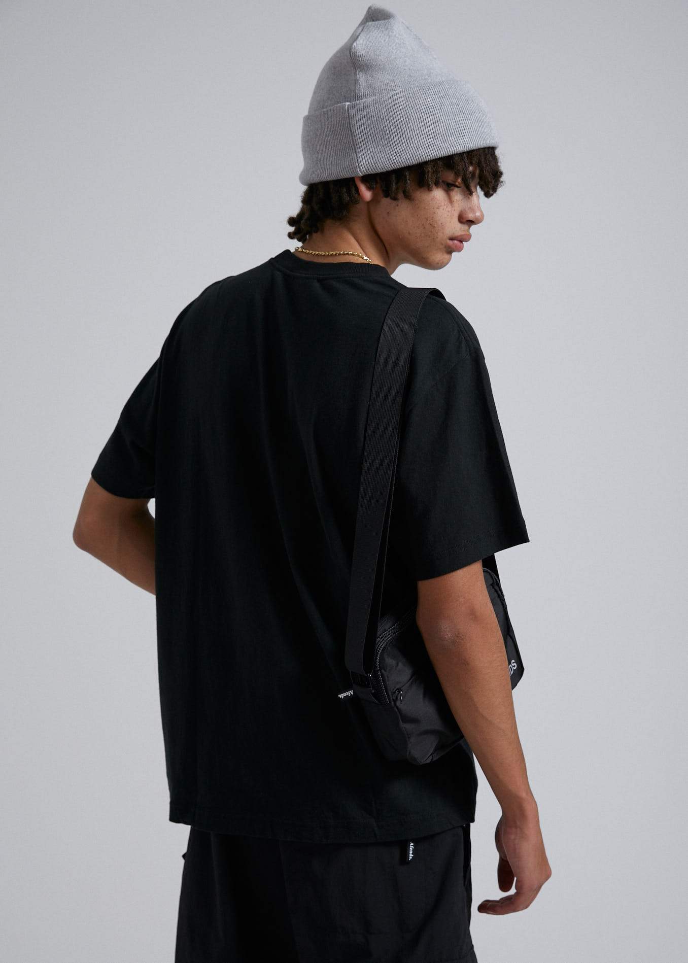 Afends Sidewalk - Unisex Retro Fit Tee - Black Black