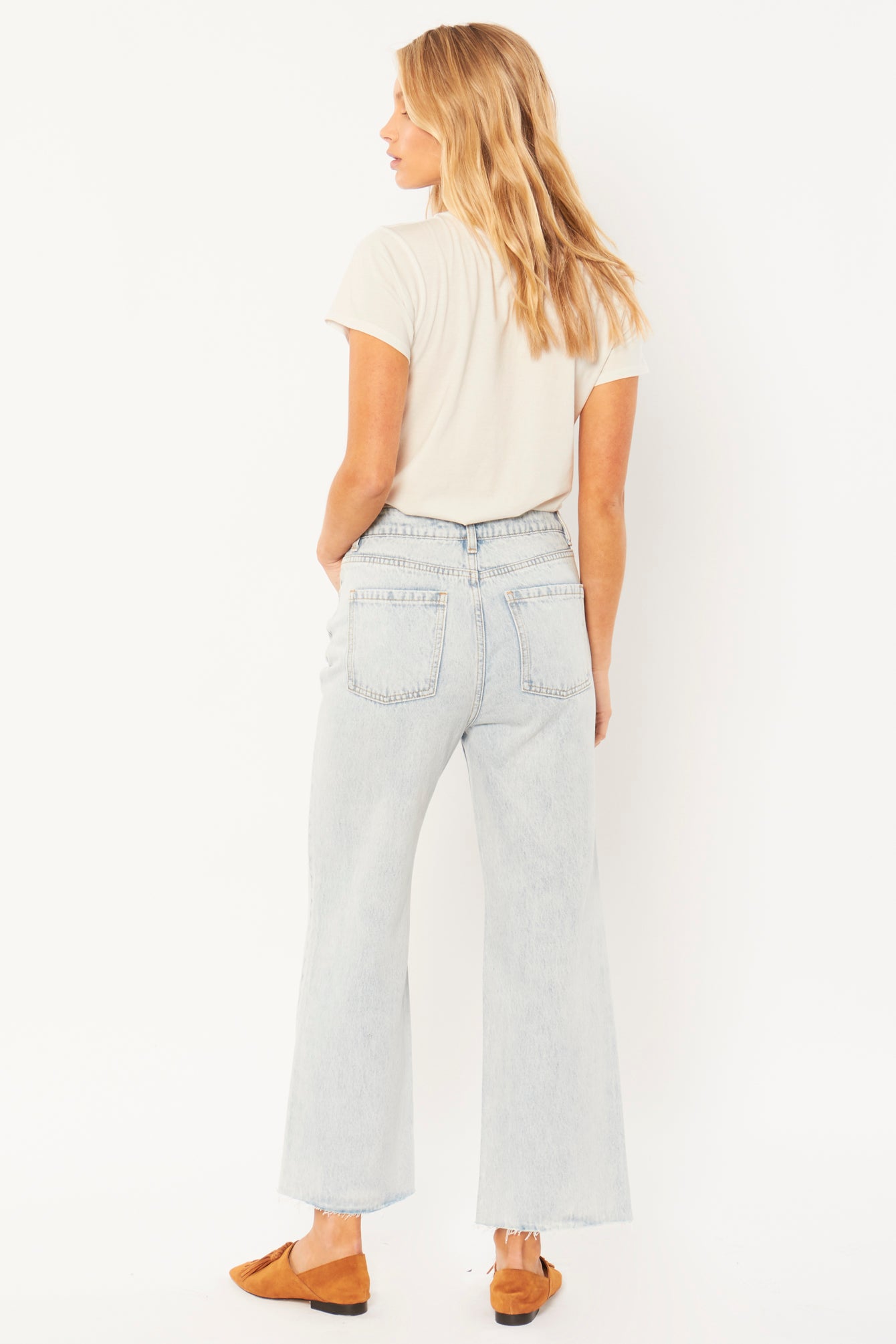 Amuse Society GABI CROP FLARE WVN DENIM PANT Sunfade wash