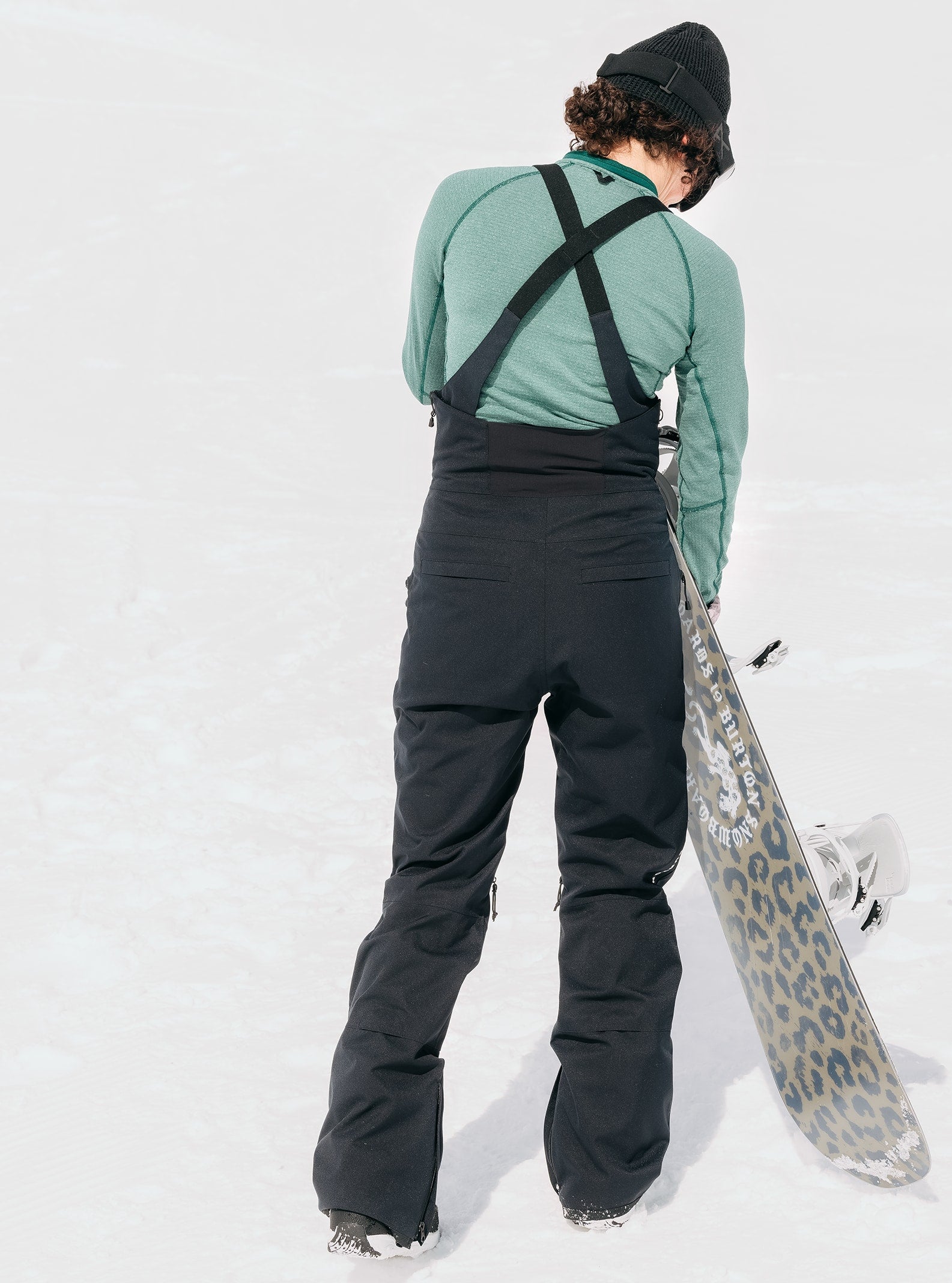 Burton Women's Burton Reserve Stretch 2L Bib Pants True Black