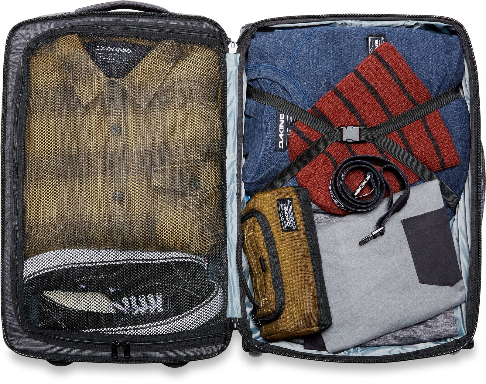 Dakine Carry On Roller 42L Bag Black
